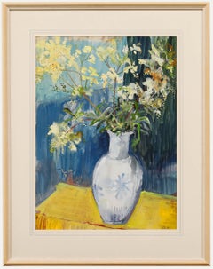 Nola Armstrong – Mixed Media-Vase mit Meadowsweet, 20. Jahrhundert, Mischtechnik
