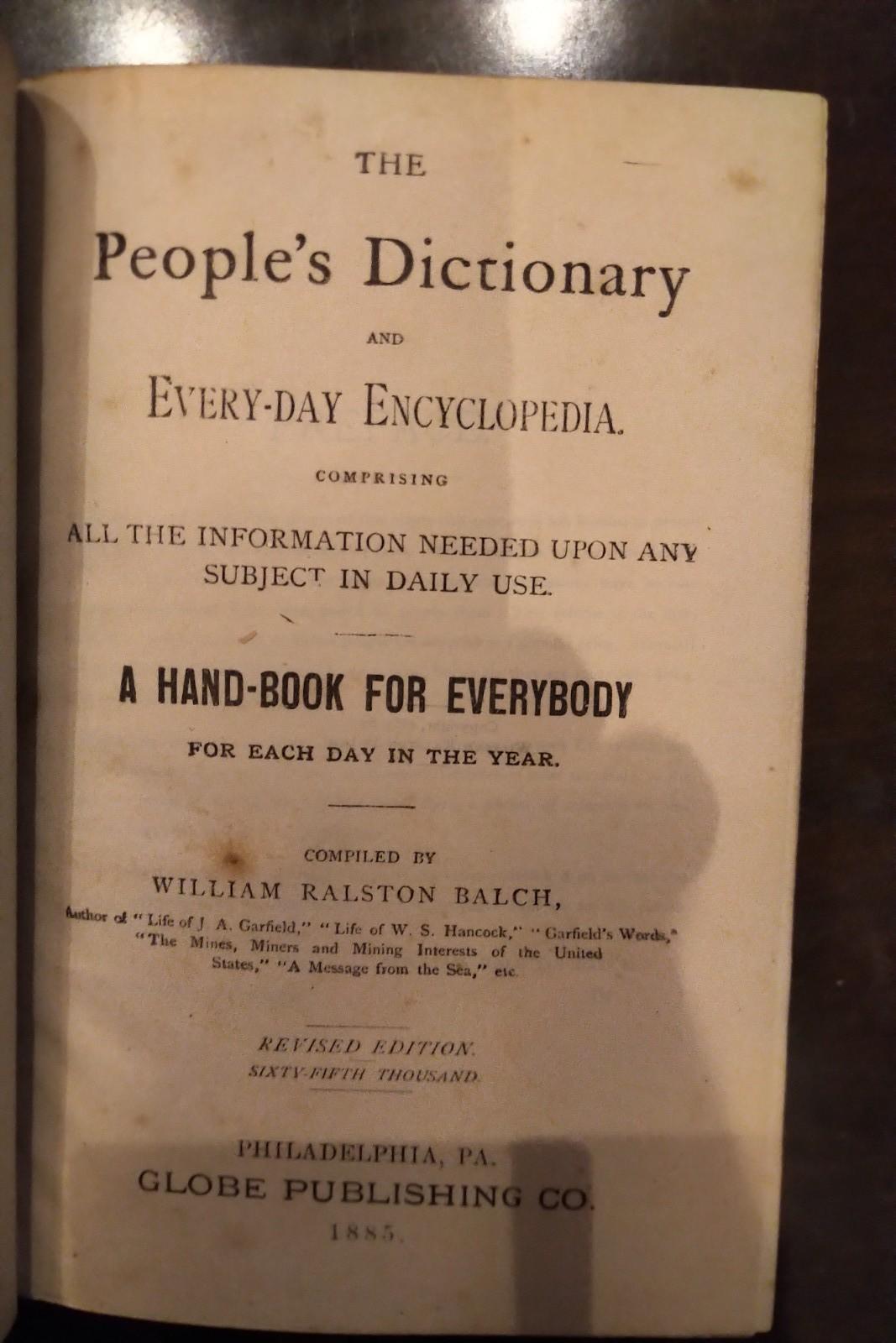 The People's Dictionary and Every-day Encyclopedia 1885 - VERY RARE - Réalisme Mixed Media Art par Unknown