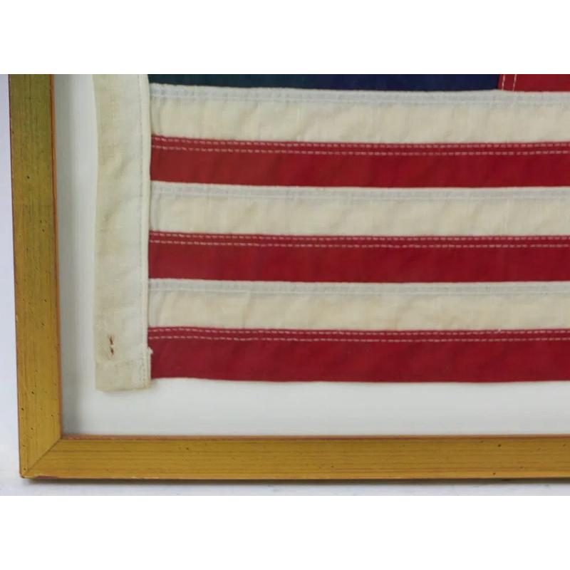 Drapeau américain 13 étoiles vers 1950 Provenance : Collection'S Hilfiger. en vente 1