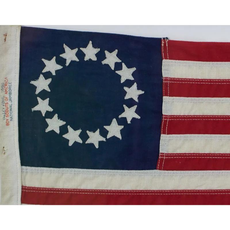 Drapeau américain 13 étoiles vers 1950 Provenance : Collection'S Hilfiger. en vente 4