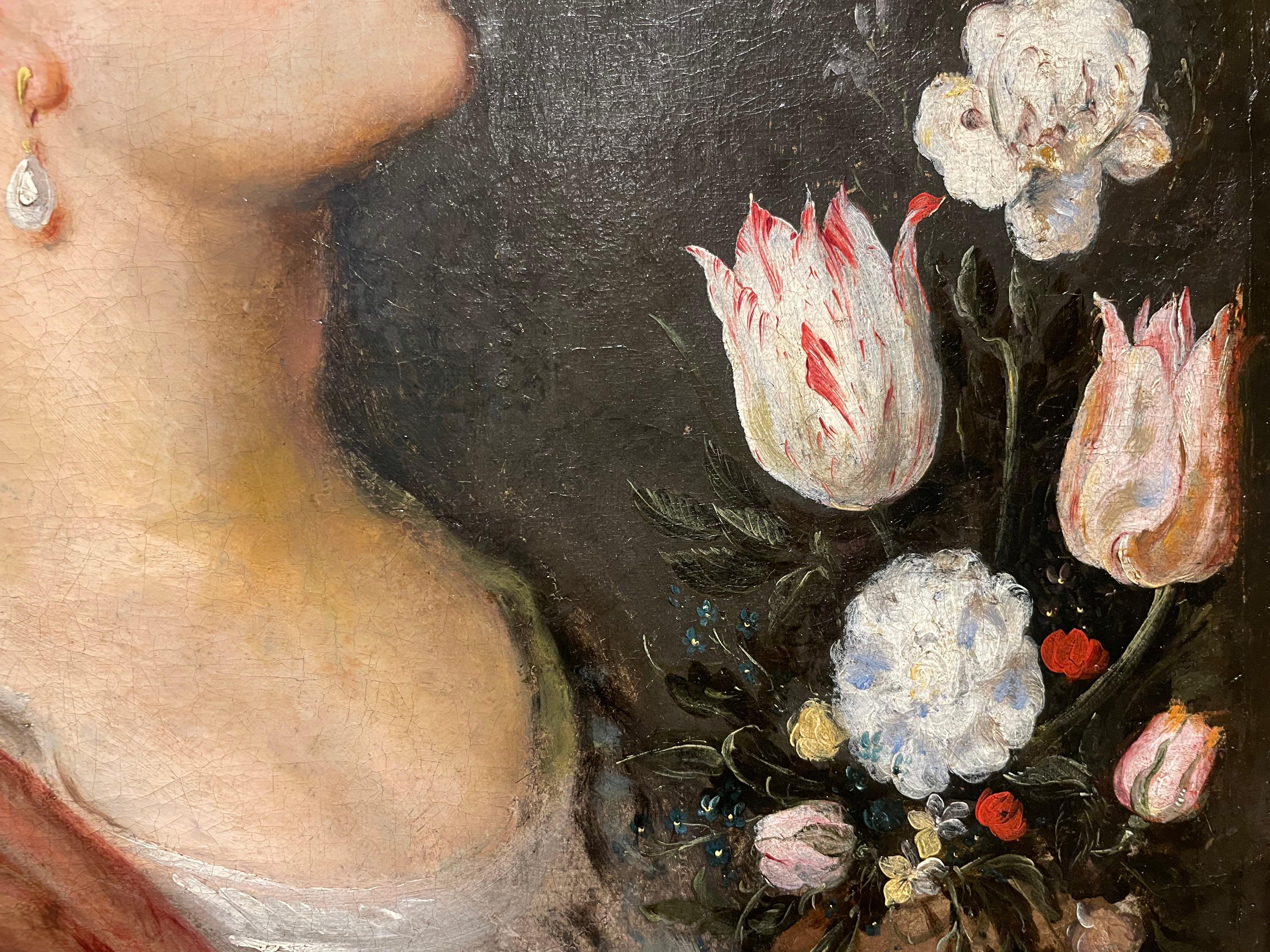 Ritratto di scuola francese del XVIII secolo di un'attrice con fiori in vendita 3