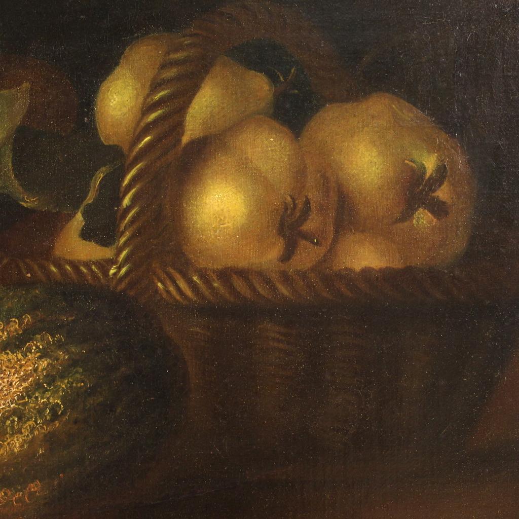 Großes italienisches Stillleben aus der zweiten Hälfte des 19. Ölgemälde auf Leinwand, das eine prächtige Komposition von Früchten darstellt, von ausgezeichneter malerischer Qualität. Im Vordergrund stehen Körbe voller Pfirsiche und Birnen,
