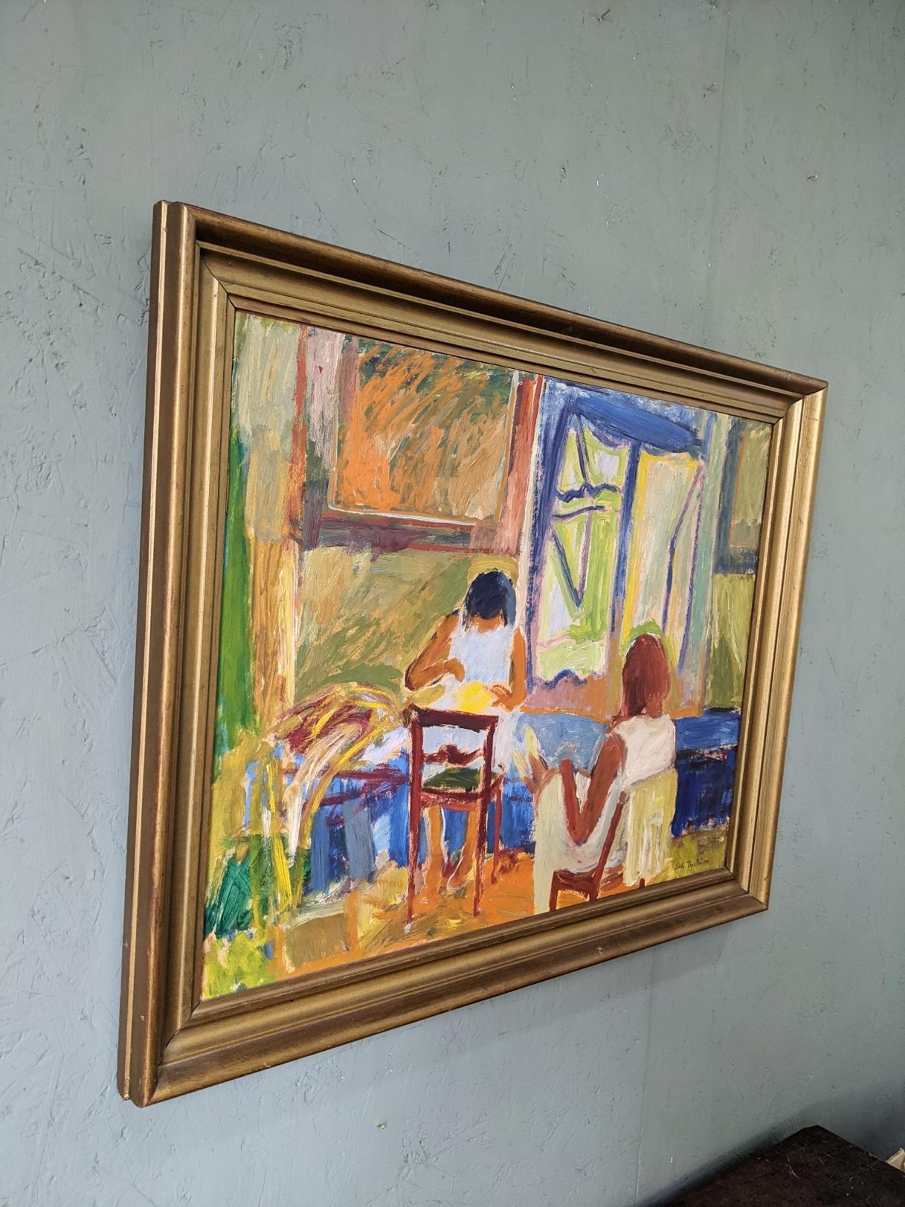 ARTIGIANATO
Dimensioni: 57,5 x 70,5 cm (cornice inclusa)
Olio su tavola

Un dipinto modernista vibrante ed energico, realizzato a olio su tavola e datato 1933 sul retro.

La composizione presenta una scena interna ben illuminata, in cui due figure