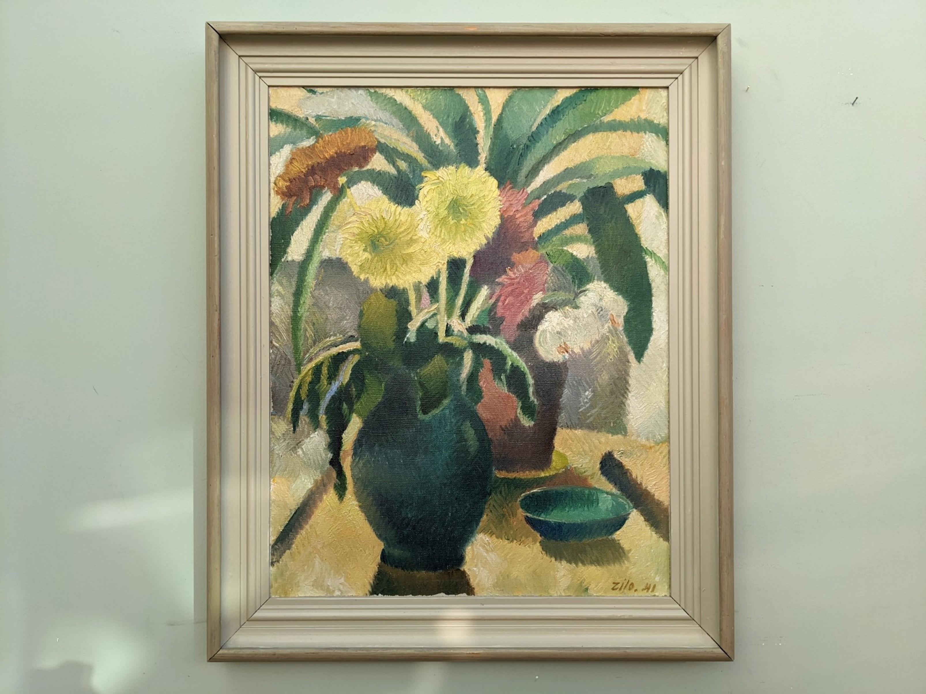 1941 Vintage Mid-Century Floral Still Life Oil Painting Swedish Art - Dahlias - Brown Still-Life Painting by Unknown