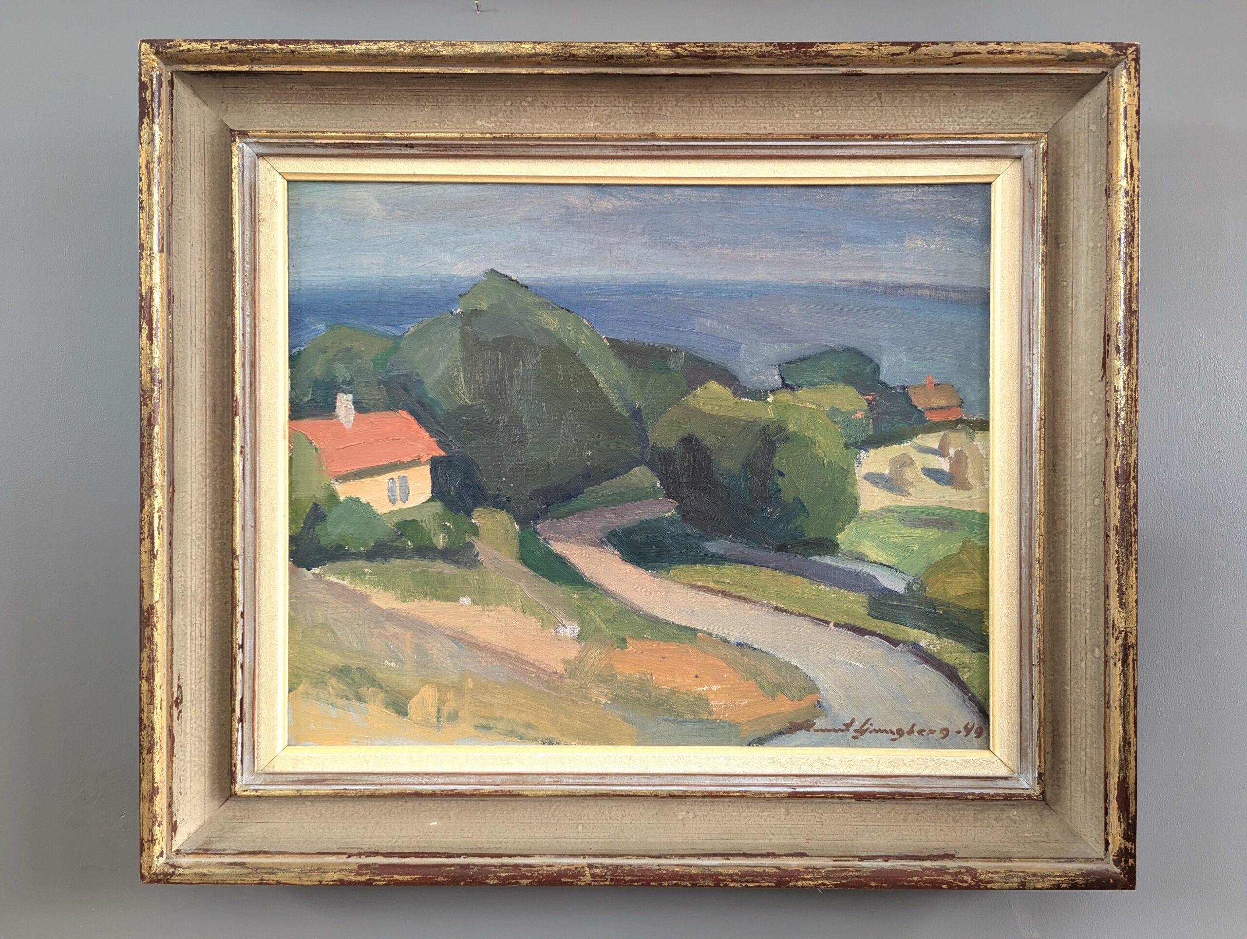 1949 Paesaggio costiero moderno di metà secolo incorniciato con pittura a olio Casa sulla costa - Painting Moderno di Unknown