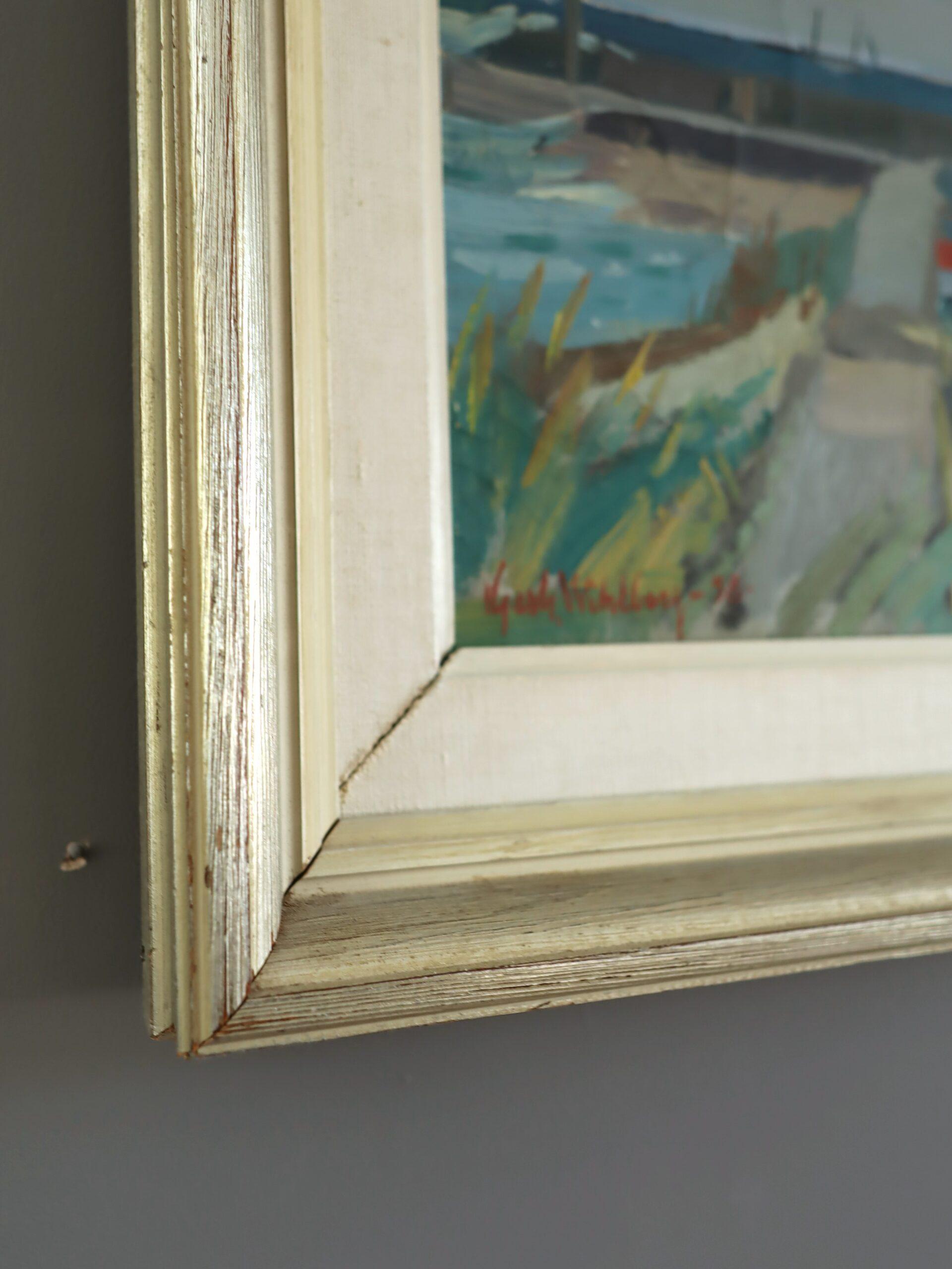 Pittura ad olio del 1956 con paesaggio costiero svedese di metà secolo moderno - Luce del porto in vendita 6