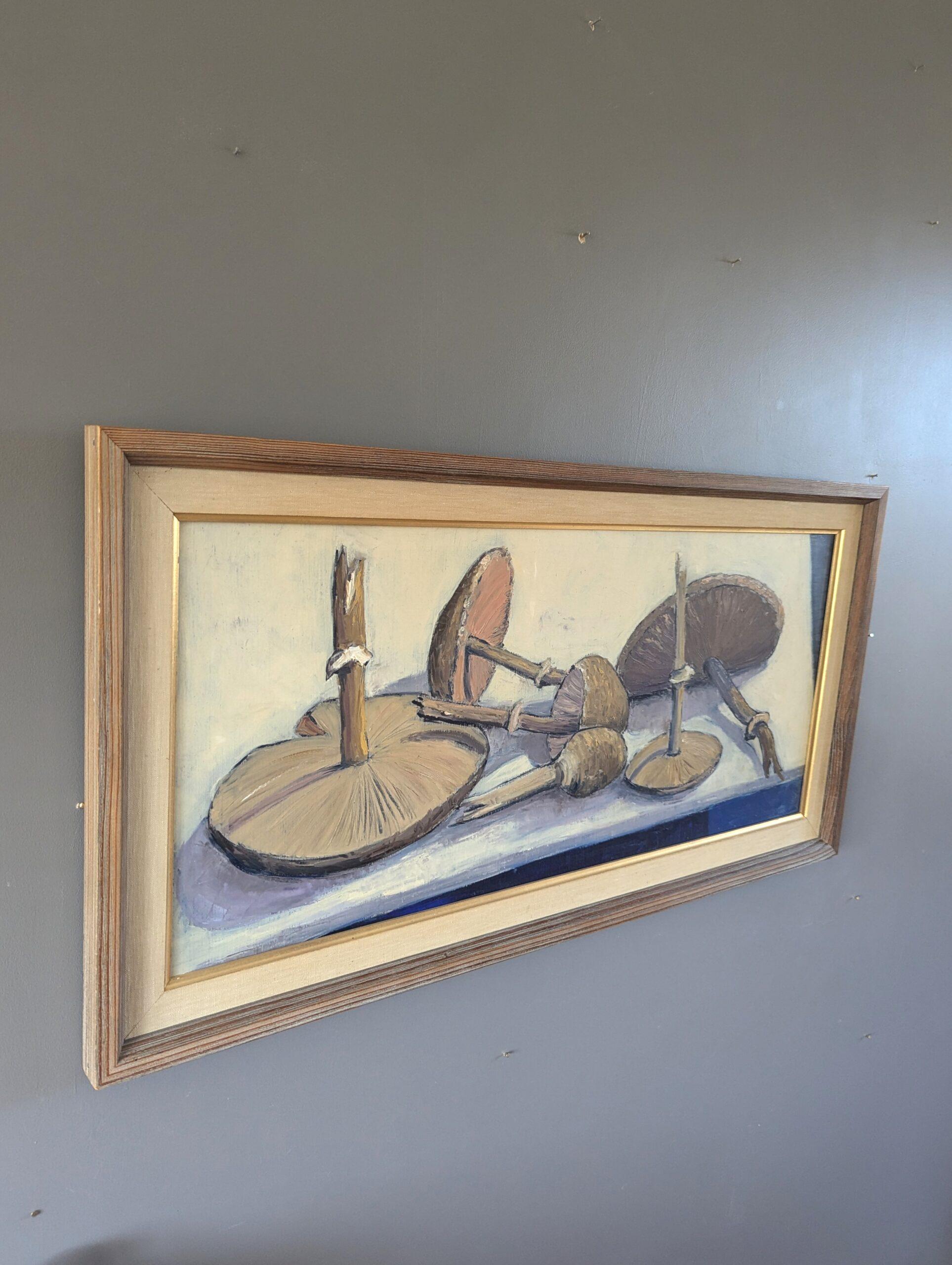 1957 Vintage Mid-Century Modern Original-Ölgemälde, Stillleben mit Fungi, Vintage (Beige), Still-Life Painting, von Unknown