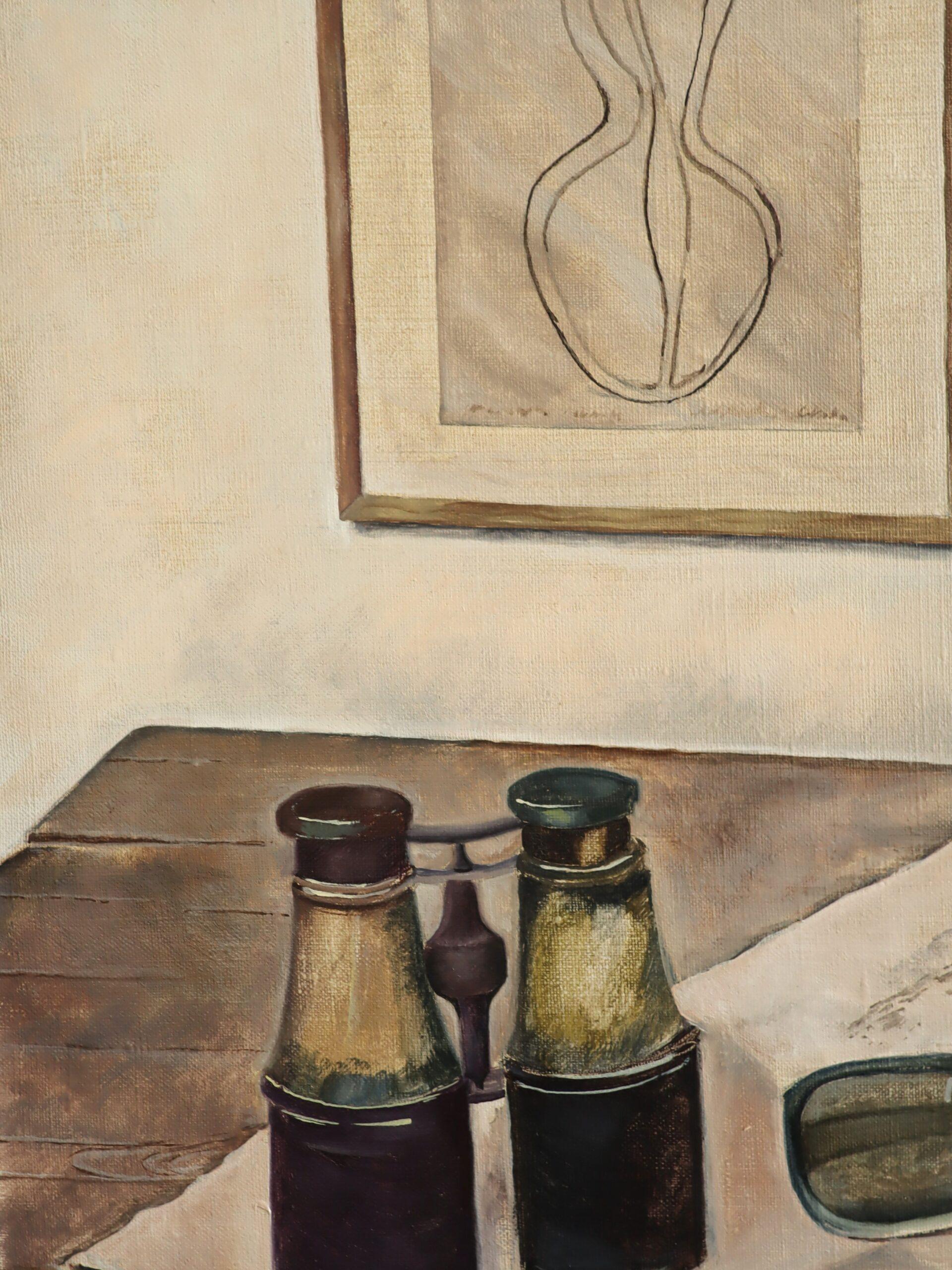 1974 Pittura ad olio di interni svedese modernista - Natura morta con binocolo in vendita 3