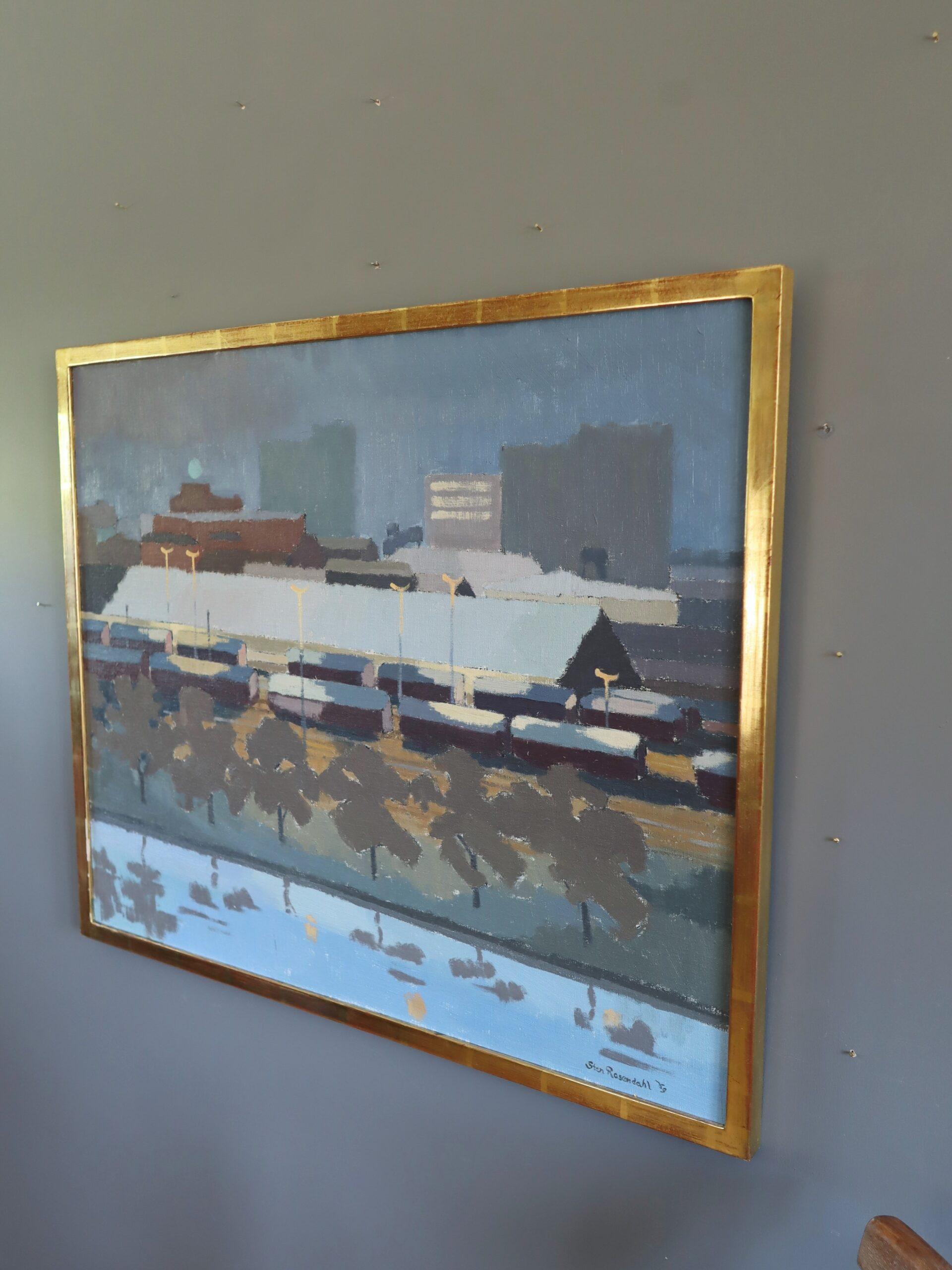 1975 Modernist Vintage Original Cityscape Oil Painting - The Rail Yard at Dusk (La gare de triage au crépuscule) en vente 4