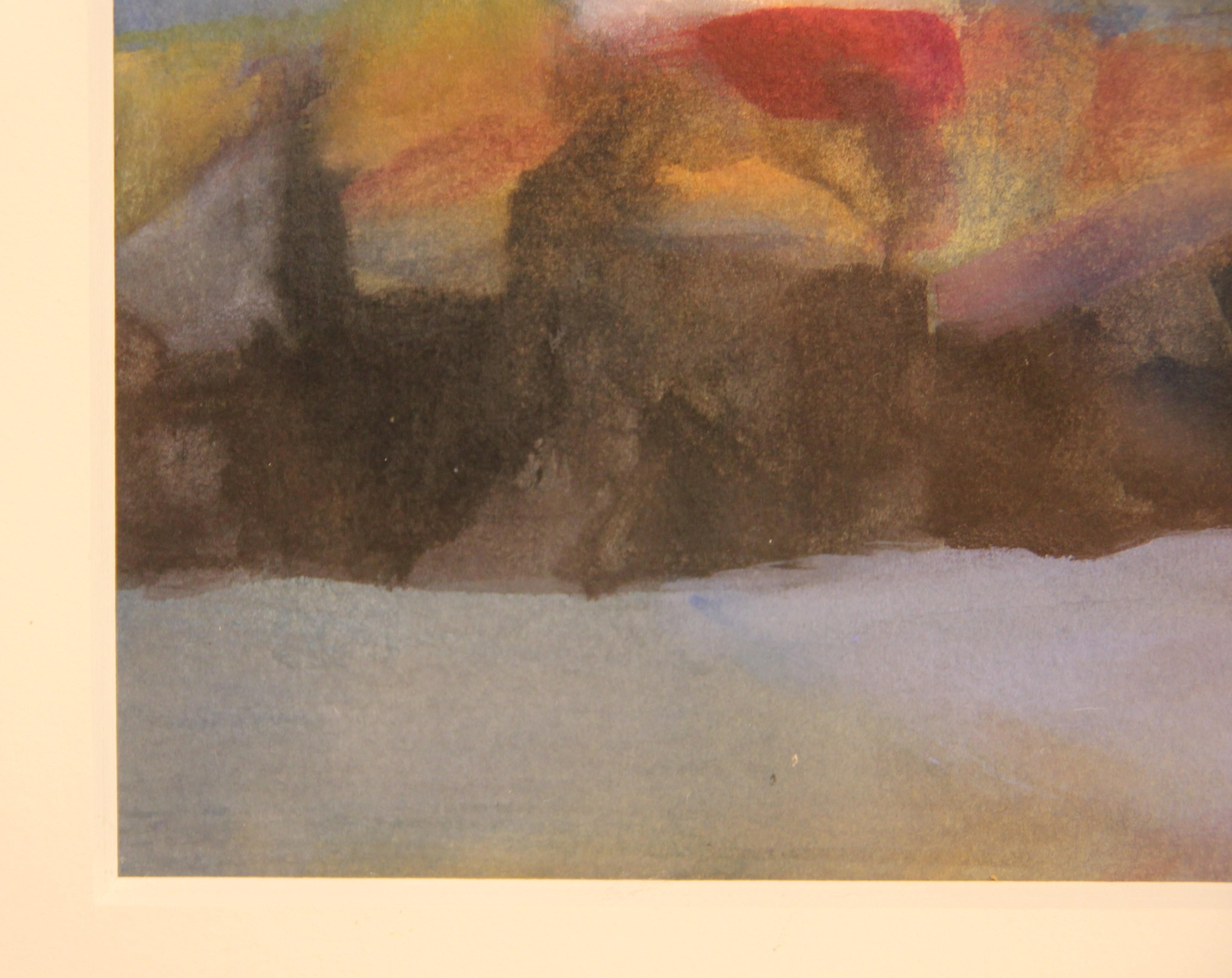 Abstraktes, blau getöntes Gouache-Gemälde auf Papier, das eine Meereslandschaft mit einem weißen Leuchtturm und einer roten Scheune darstellt, möglicherweise in Neuengland. Signiert vom Künstler unten rechts. Mattiert und gerahmt in einem weißen