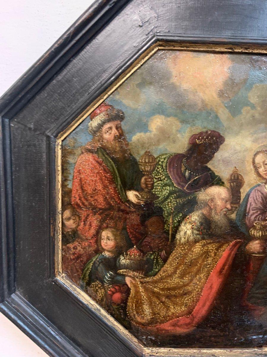Adoration Of Three Wise Men, Epiphany. Octagonal Painting On Copper. 17th Cent - Black Interior Painting by Unknown