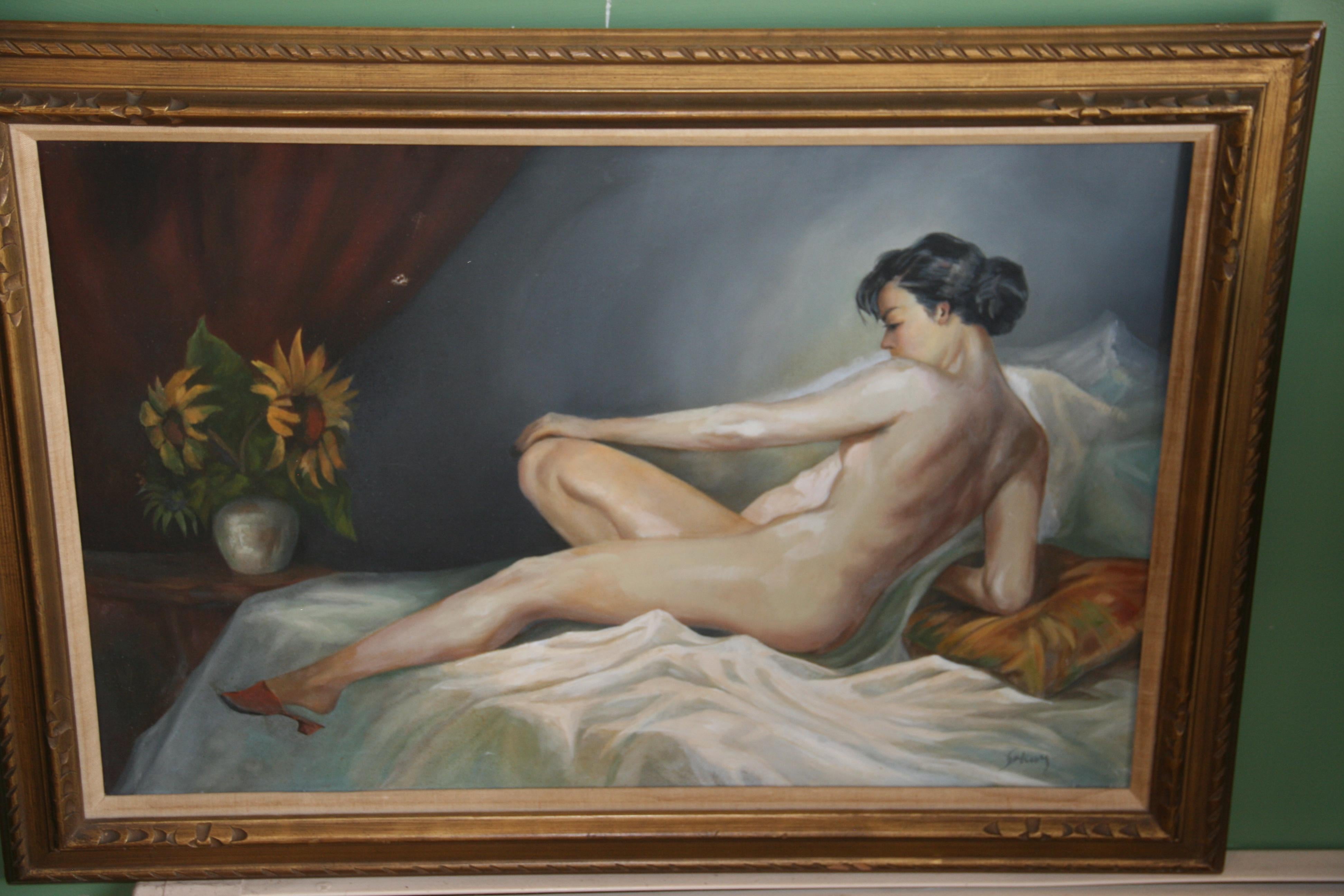 Antico italiano grande figurativo  Quadro a olio con cornice raffigurante una donna nuda reclinata - Painting di Unknown