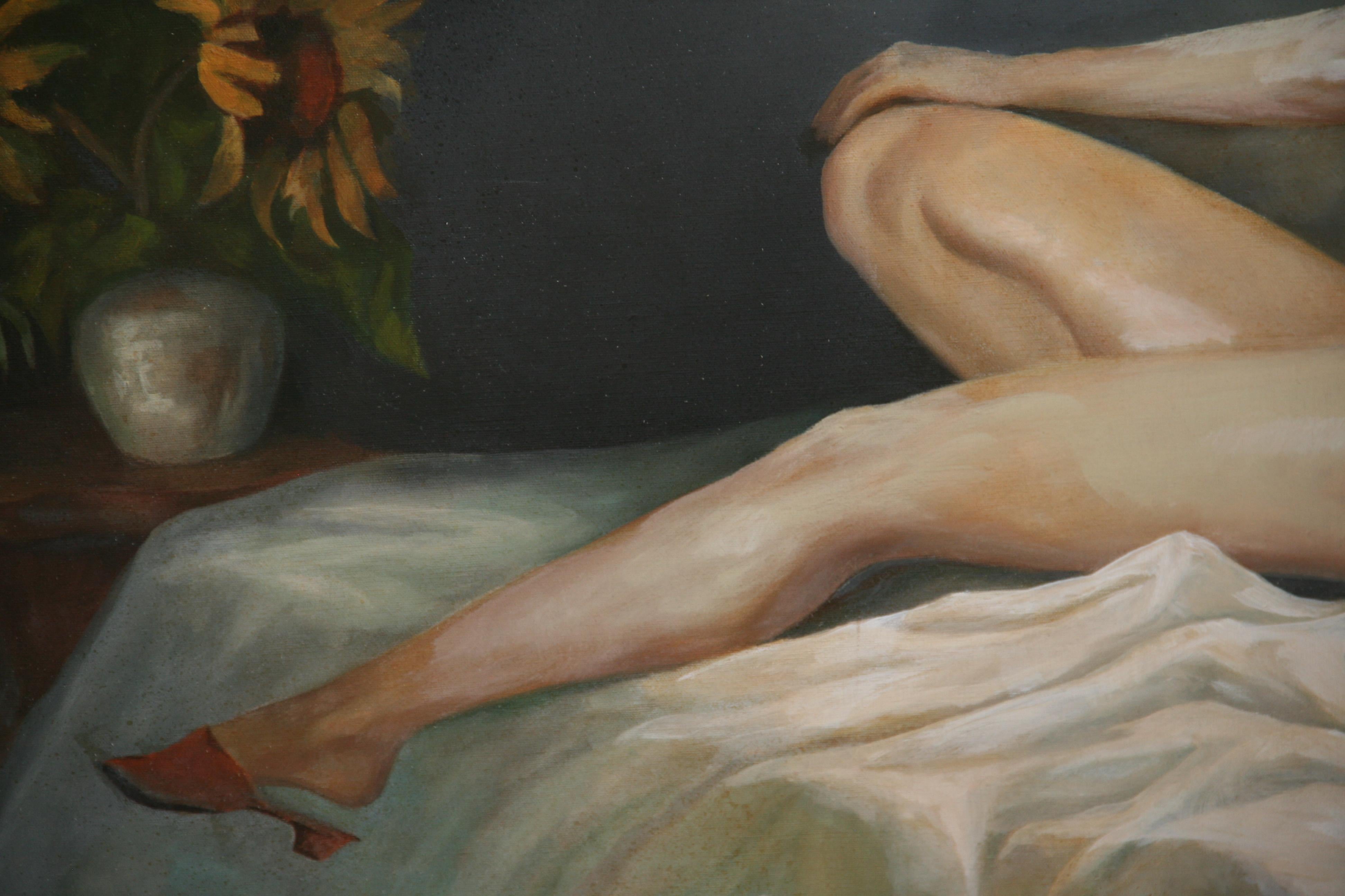 Figuratif italien ancien  Peinture à l'huile d'une femme nue couchée encadrée en vente 1
