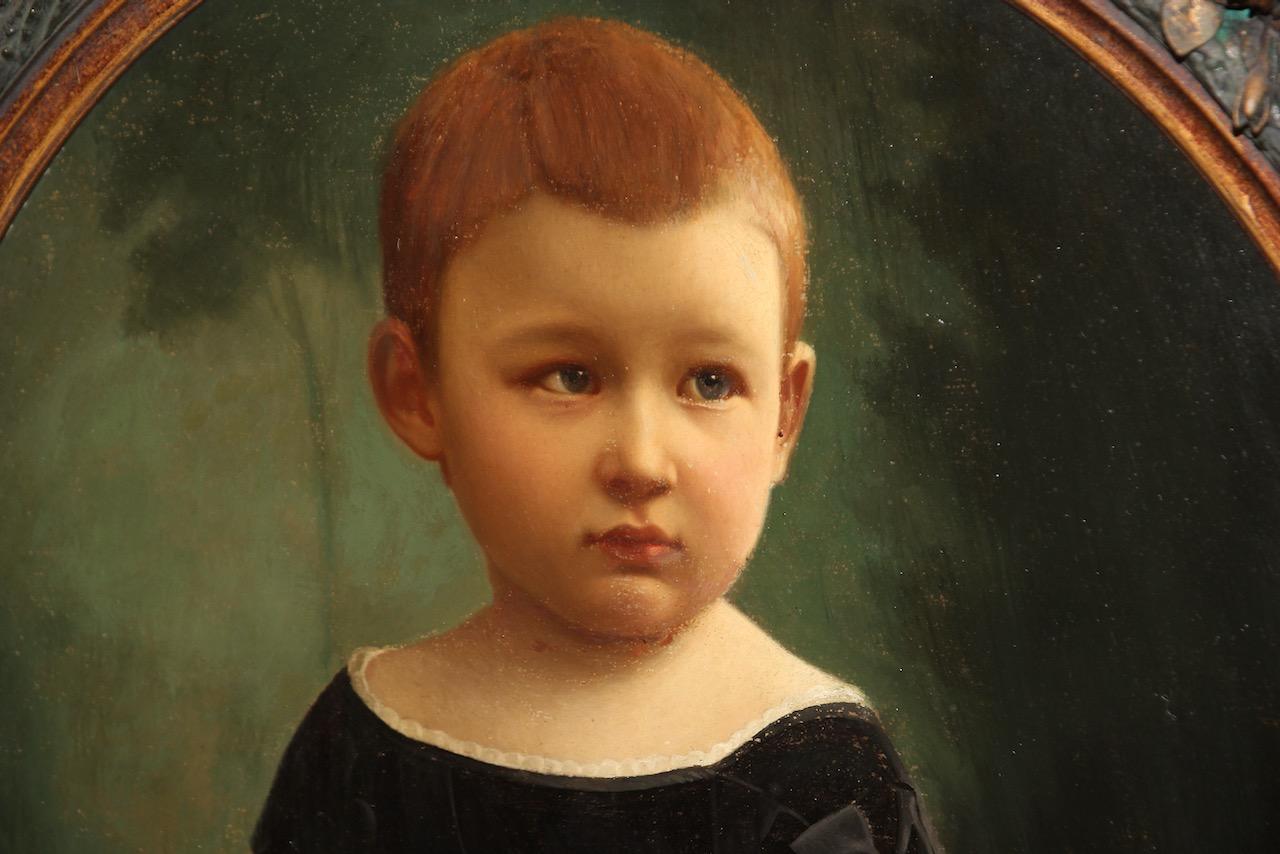 Peinture à l'huile ancienne. Portrait d'enfant avec cadre orné. en vente 2