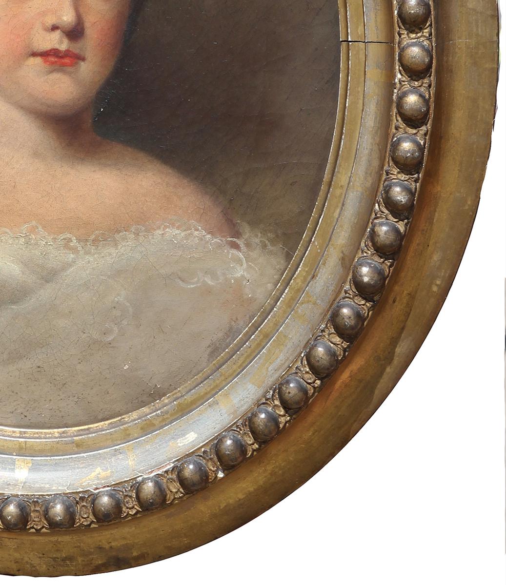 Antique Oval Realistic Portrait of a Young Lady For Sale 2