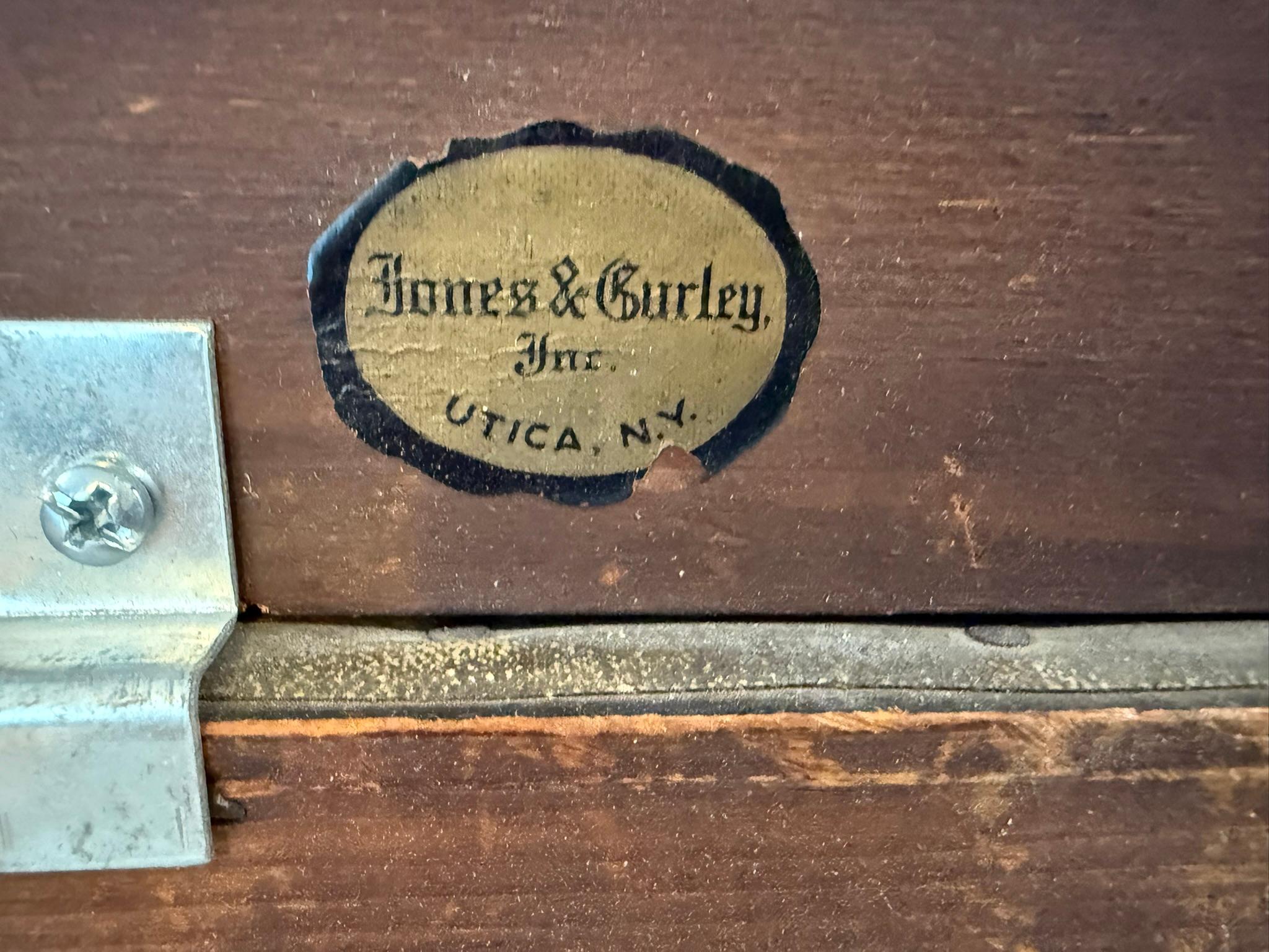 Pintura antigua Plétora de frambuesas maduras en cesta de fruta firmada Bohner en venta 4