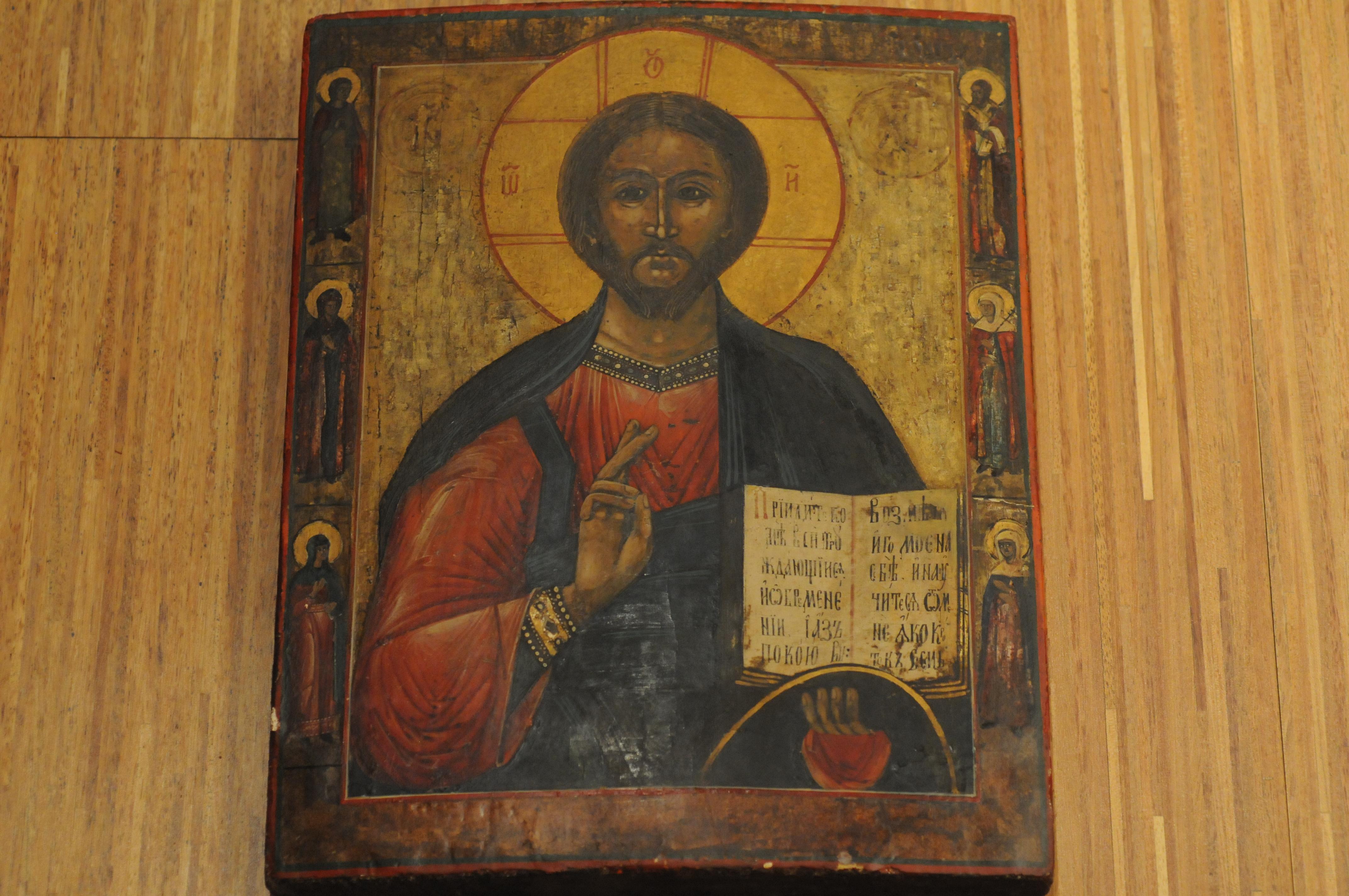 Unknown Figurative Painting - Antique Russian Icon - late 18th century, ca. 30 x 38 cm (15 x 12 in)