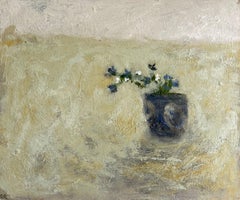 Campanula in tazza giapponese, dipinto olio su tavola di Stephanie Richards, 2024