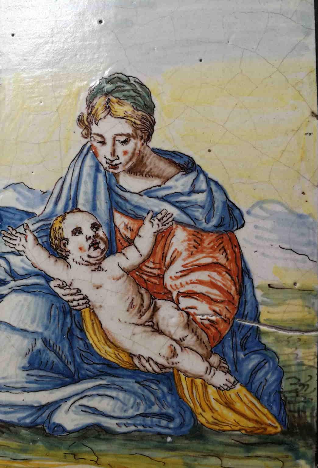 Ceramica antica figurativa a tema religioso italiana del XVIII secolo. - Baroque Painting par Unknown