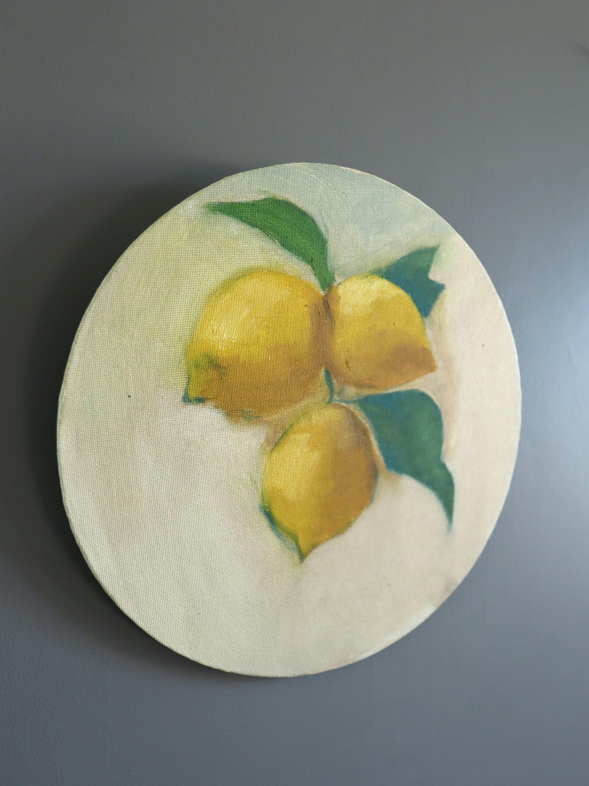 Mini Nature Morte Impressionniste Contemporaine à l'Huile - Citrons - Beige Still-Life Painting par Unknown