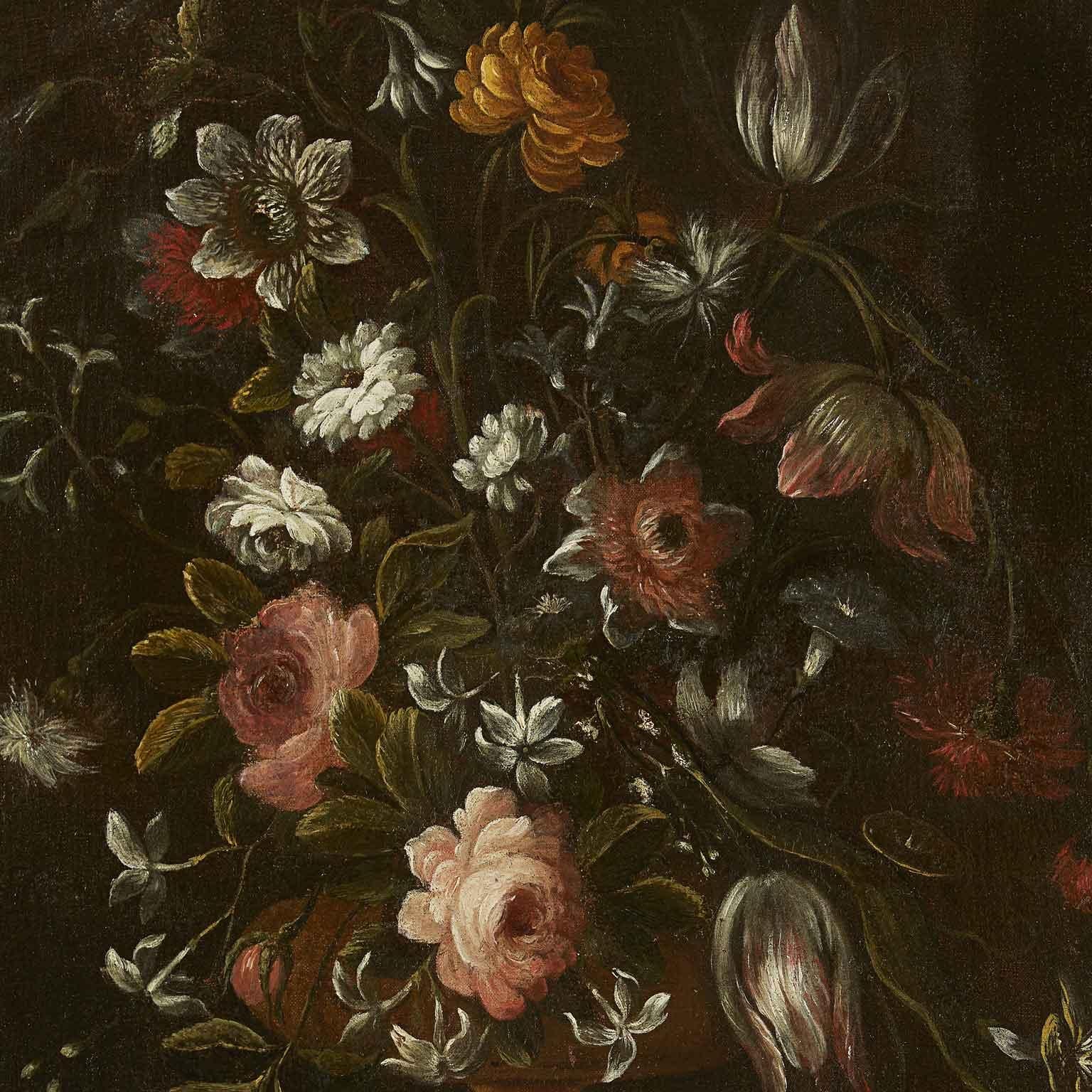 Coppia di Nature Morte di Fiori Frutta e Uccelli Scuola Italiana XVII Secolo in vendita 3