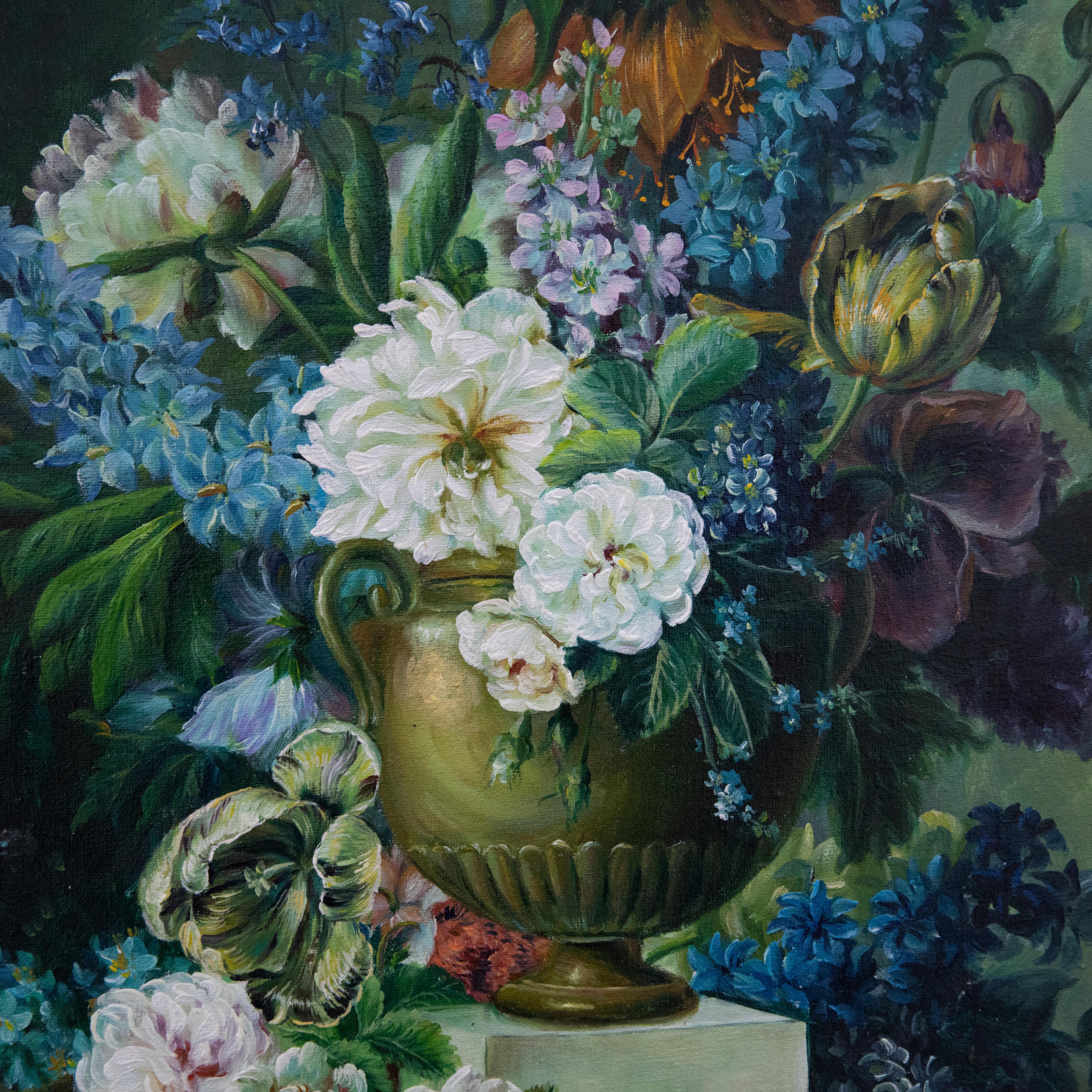 Una bella natura morta contemporanea ispirata ai maestri olandesi tradizionali del XVII secolo. Firmato in basso a destra. Ben presentato in una cornice dorata contemporanea con una sottoveste di lino color crema. Su tela su barelle.
