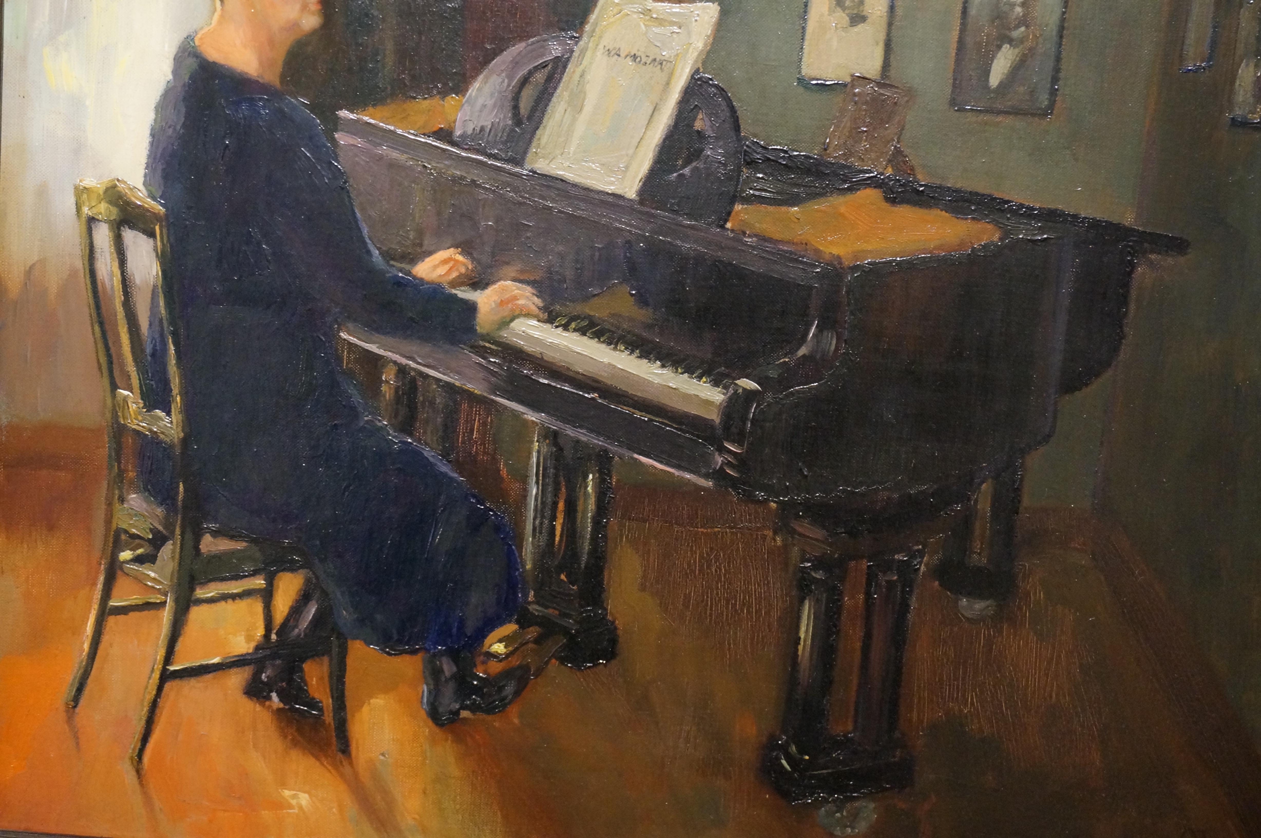 Decorative antique oil painting on canvas depicting a lady playing the piano in an interior 
Signed lower right Ft. B vd M
Oil on canvas
Dimensions excl. frame: approx. 51 x 48 cm.

Some damage to the frame
