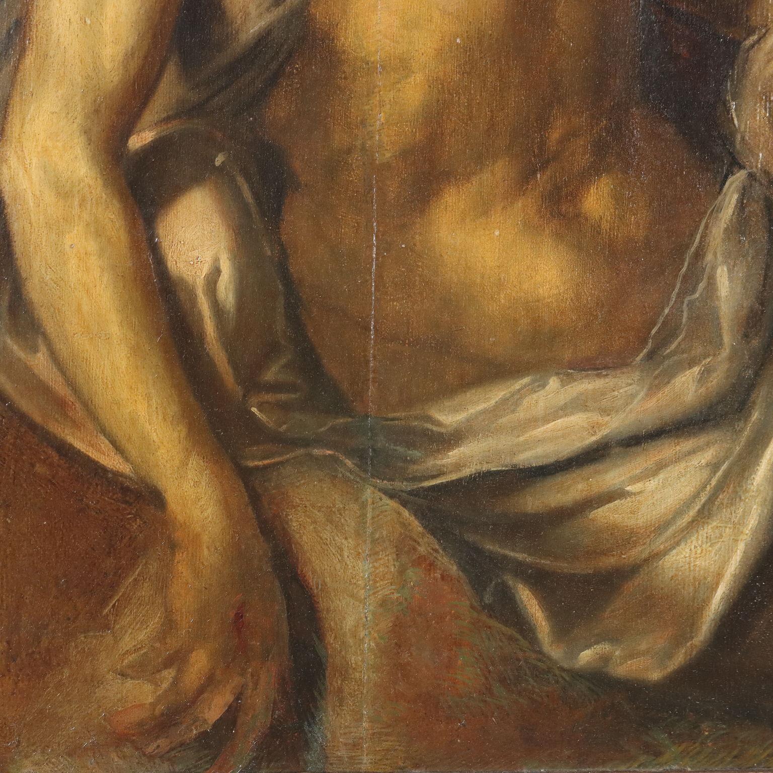 Olio su tavola di rovere. Scuola nord-europea del XIX secolo.
Dipinta con modi secenteschi, il dipinto presenta la figura di Maria che regge il corpo esanime del Figlio, in una composizione dolente che viene conosciuta anche come la Pietà.
In questa