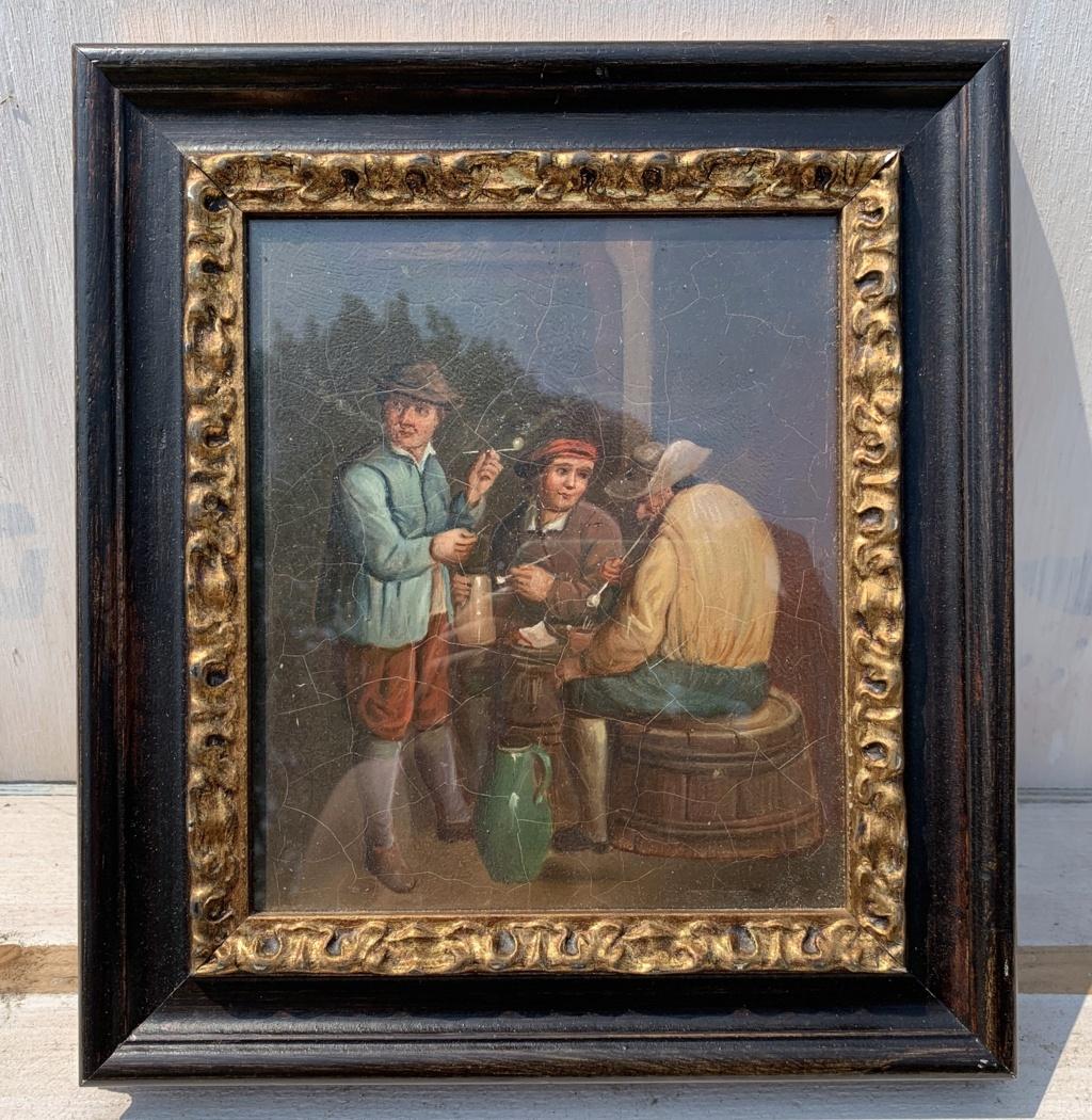 Dutch painter (19th century) – Interior of a tavern with smokers.

21 x 18 cm without frames, 31 x 28 cm with frames.

Pair of antique oil paintings on canvas, in black lacquered wooden frames with gilded profiles.

Condition report: Paintings