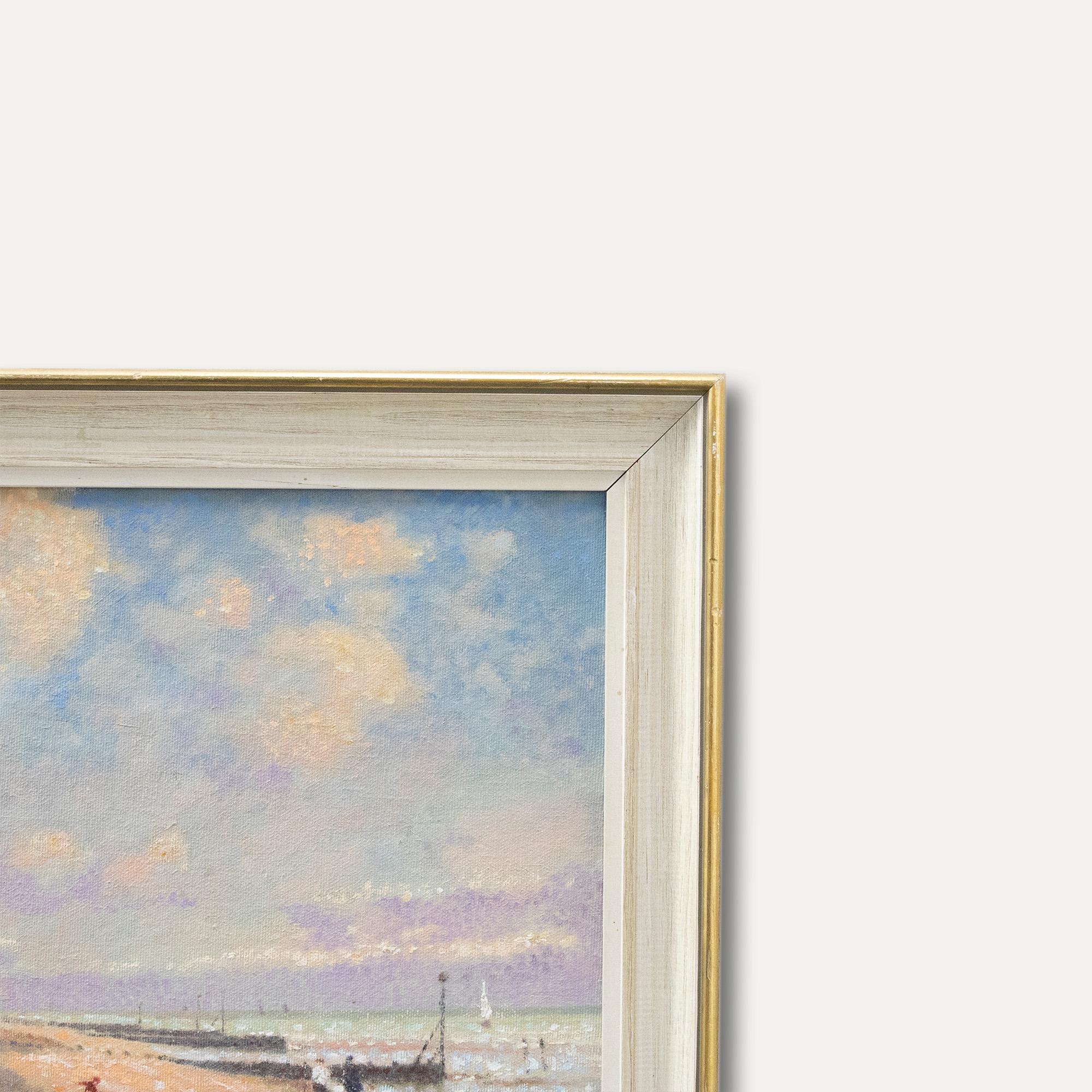Una vivace scena puntinista che ritrae figure su una spiaggia di ciottoli con groynes che cadono in mare. Ben conservato in una cornice del XX secolo. Firmato in basso a destra. Su tavola di tela.