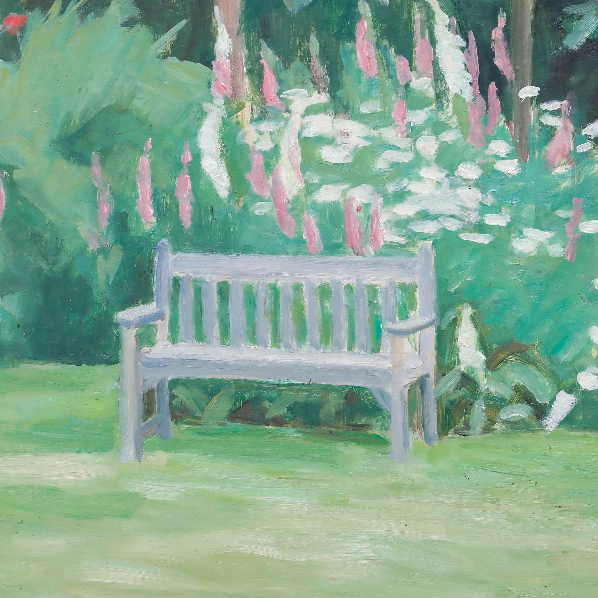 Questo dipinto impressionista cattura la bellezza lussureggiante di un giardino estivo, con una panchina di legno incastonata tra vivaci fiori di volpe e una nuvola di ammi. Le pennellate sciolte e la tavolozza calda dell'artista evocano un senso di
