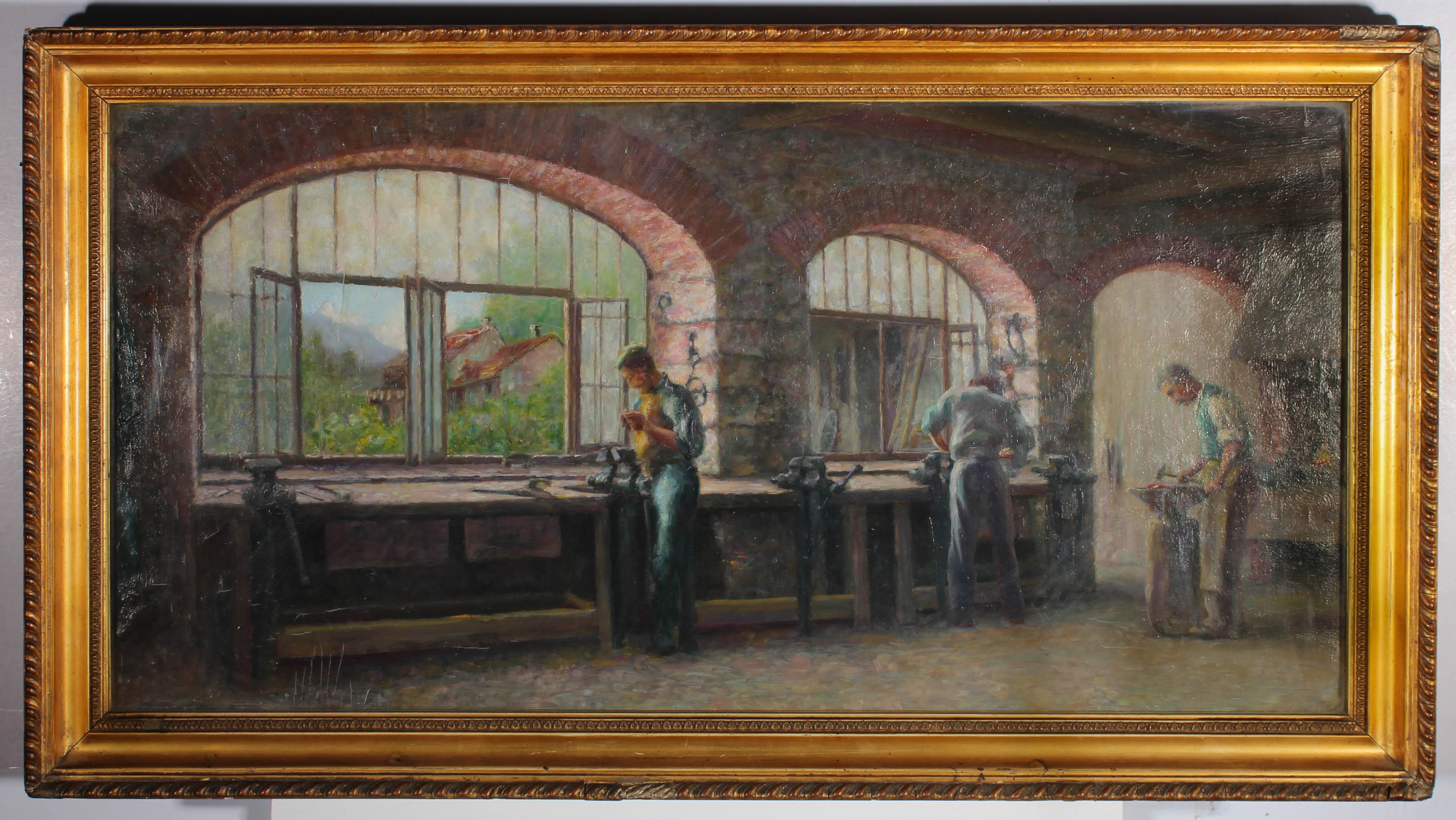 Une belle scène d'intérieur à l'huile du début du siècle montrant un atelier de forgeron, avec trois hommes travaillant à leur poste, avec de grandes fenêtres en arc inondant l'espace de lumière naturelle et la verdure de l'extérieur ajoutant de la