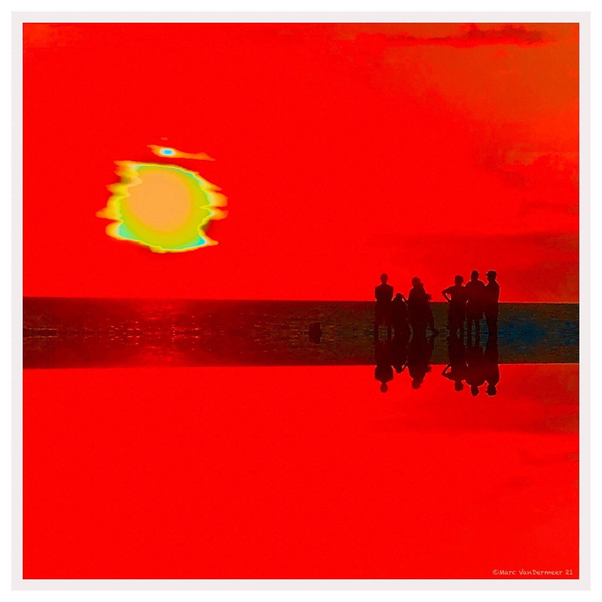 Stampa fotografica serigrafica dell'estate infinita firmata - Painting di Unknown