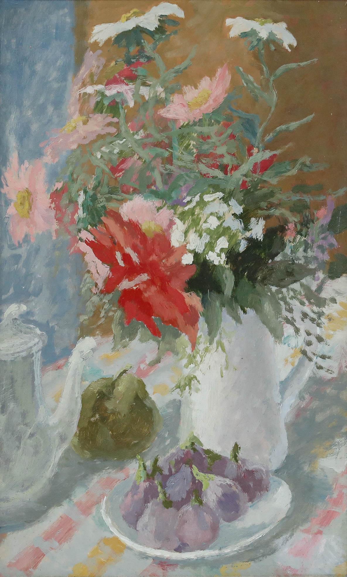 Huile encadrée de l'école française du milieu du 20e siècle - Nature morte aux fleurs et figues - Painting de Unknown