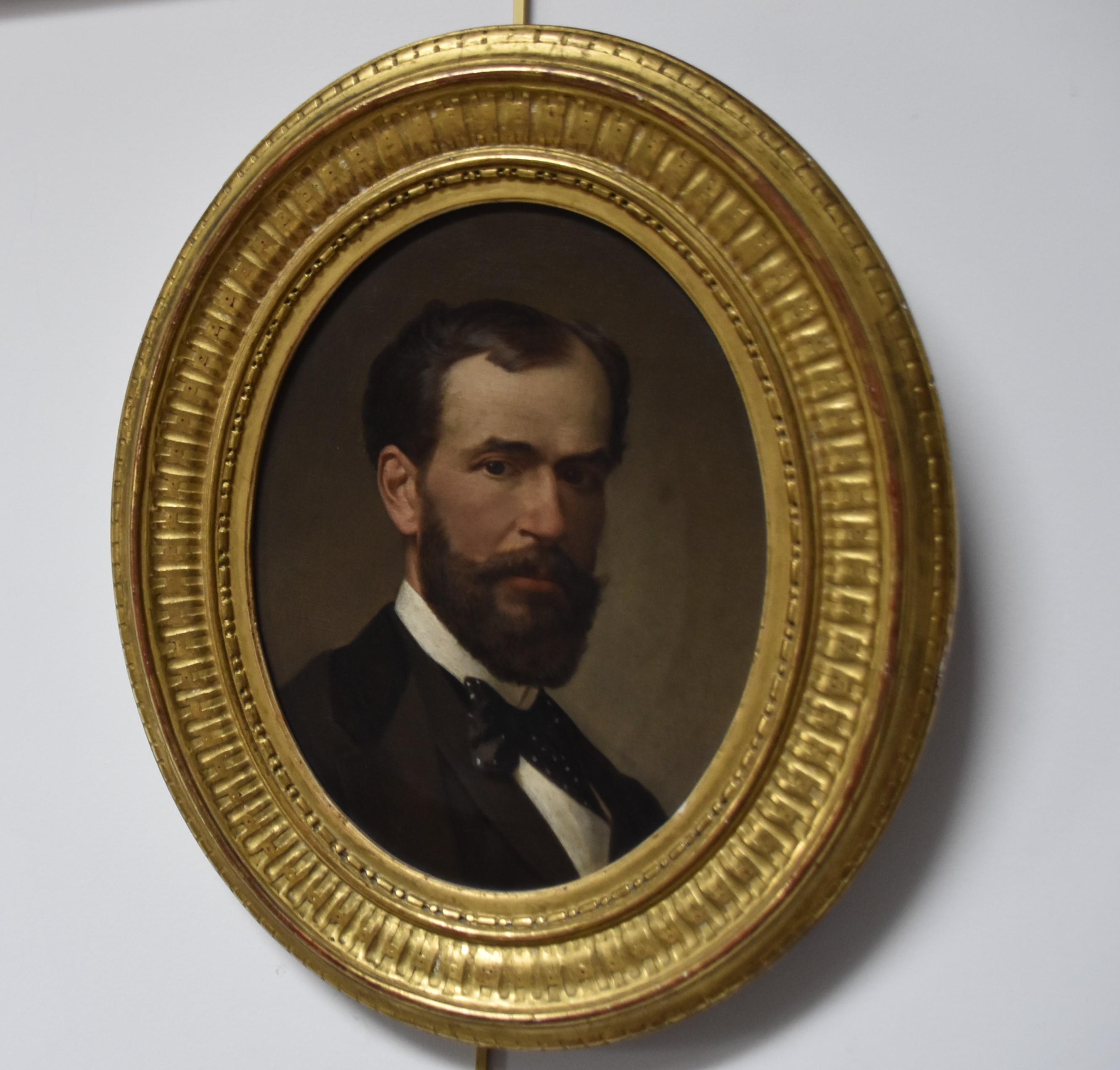 French school 19th century, Portrait of a bearded man, oval oil on canvas 5