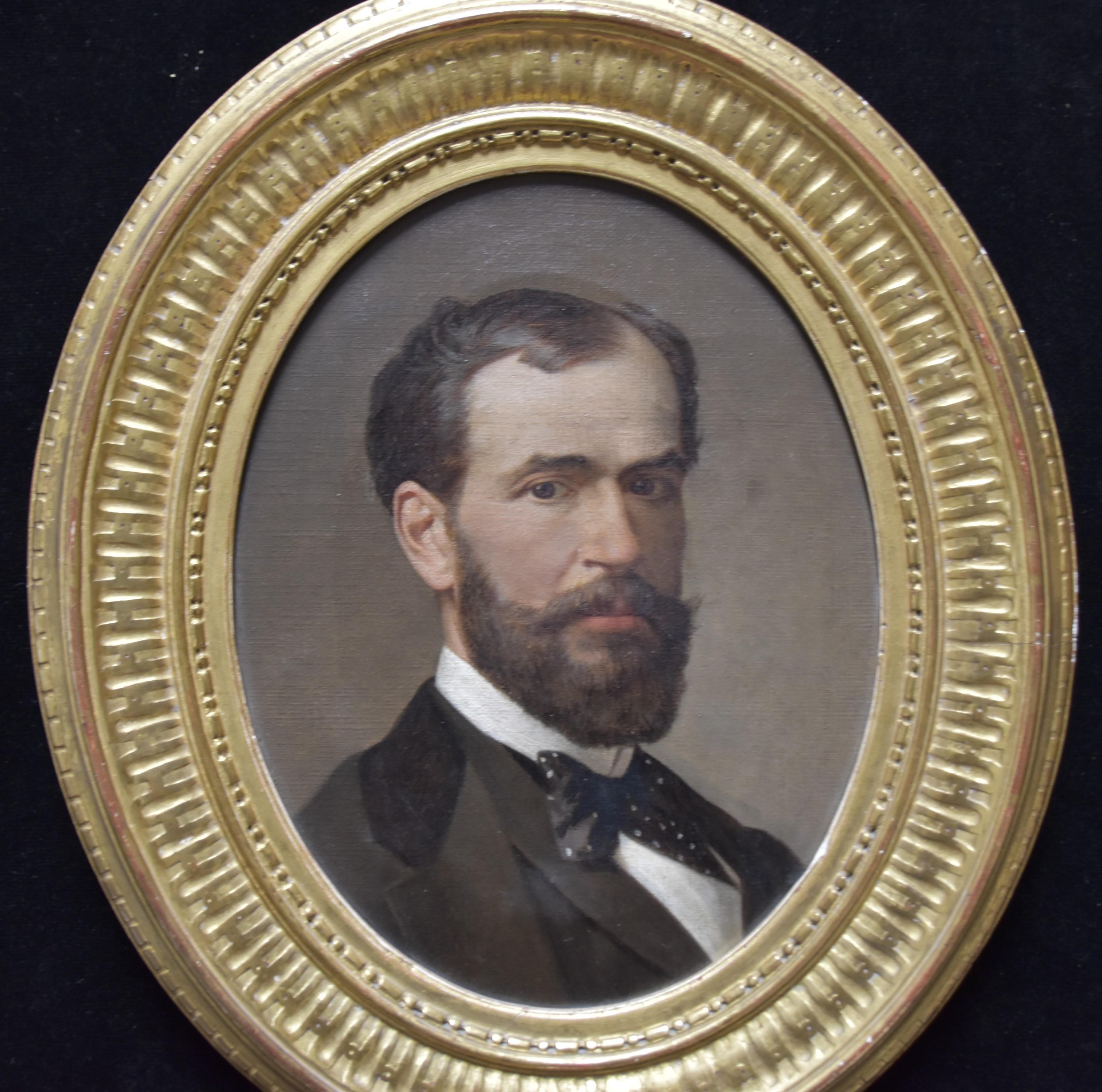 French school 19th century, Portrait of a bearded man, oval oil on canvas - Painting by Unknown