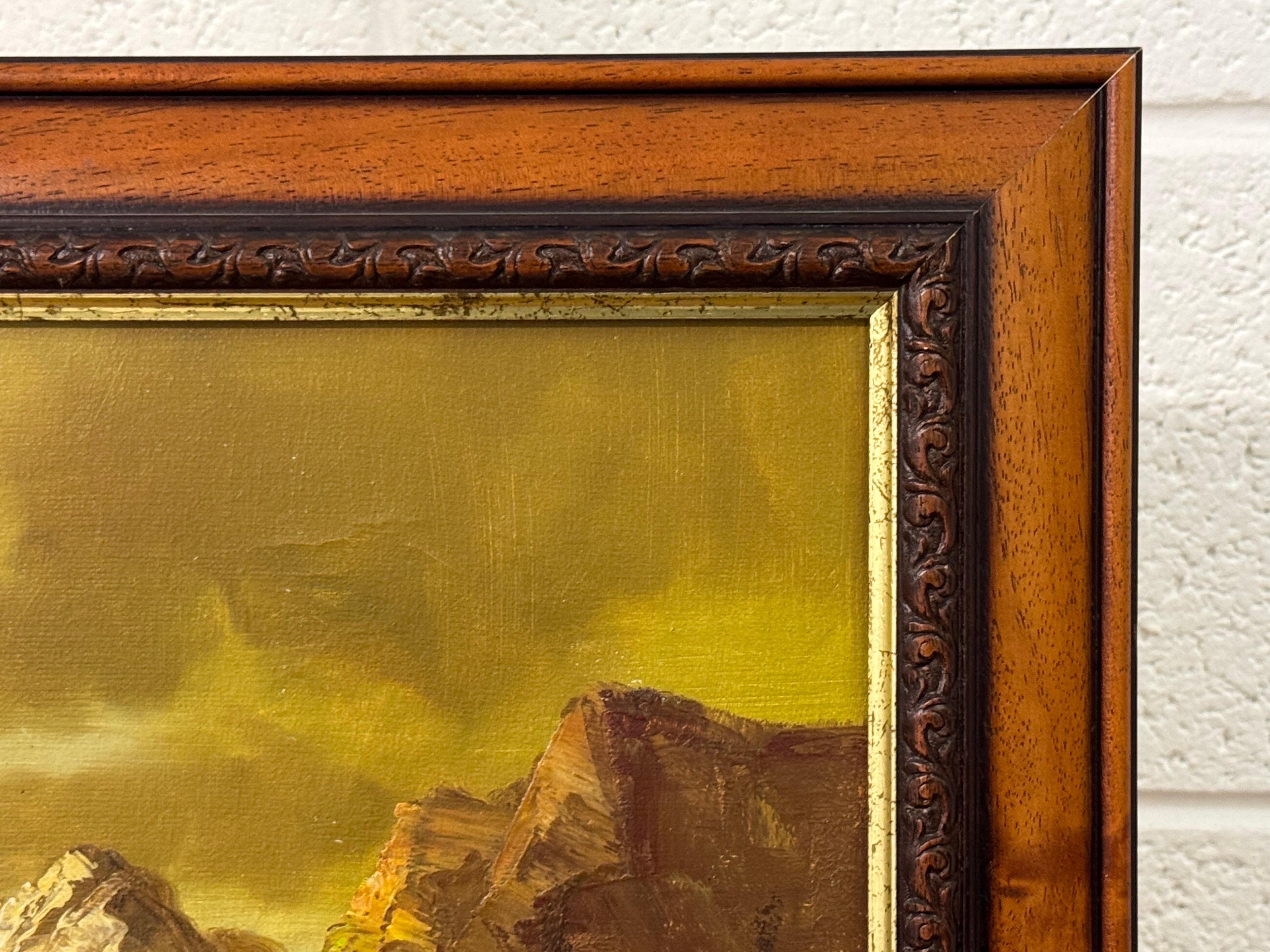 Goldene Berggipfel erheben sich über einem ruhigen Fluss, wo sich Licht und Einsamkeit treffen im Angebot 1