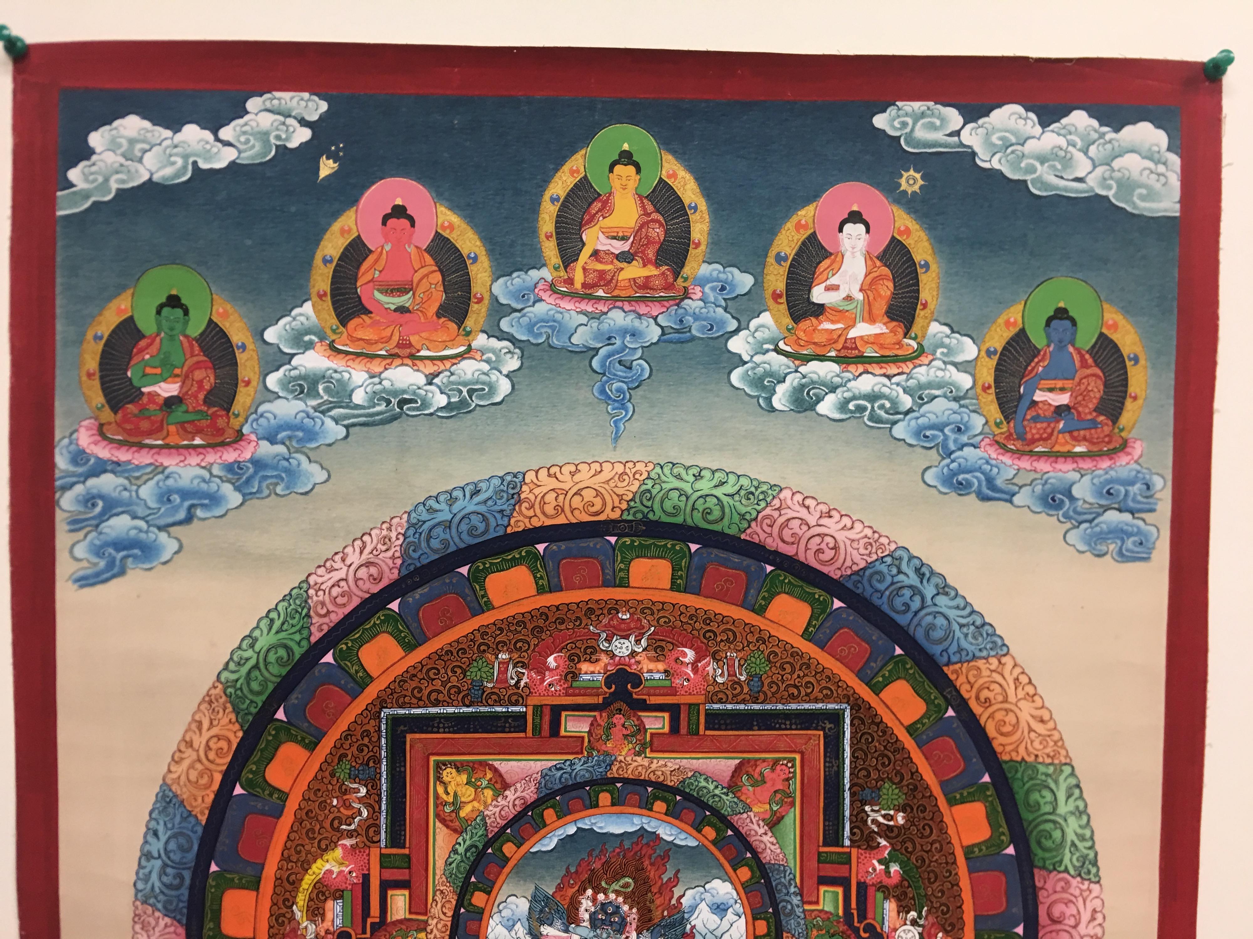 Thangka Mandala peint à la main en or 24 carats - Autres styles artistiques Painting par Unknown