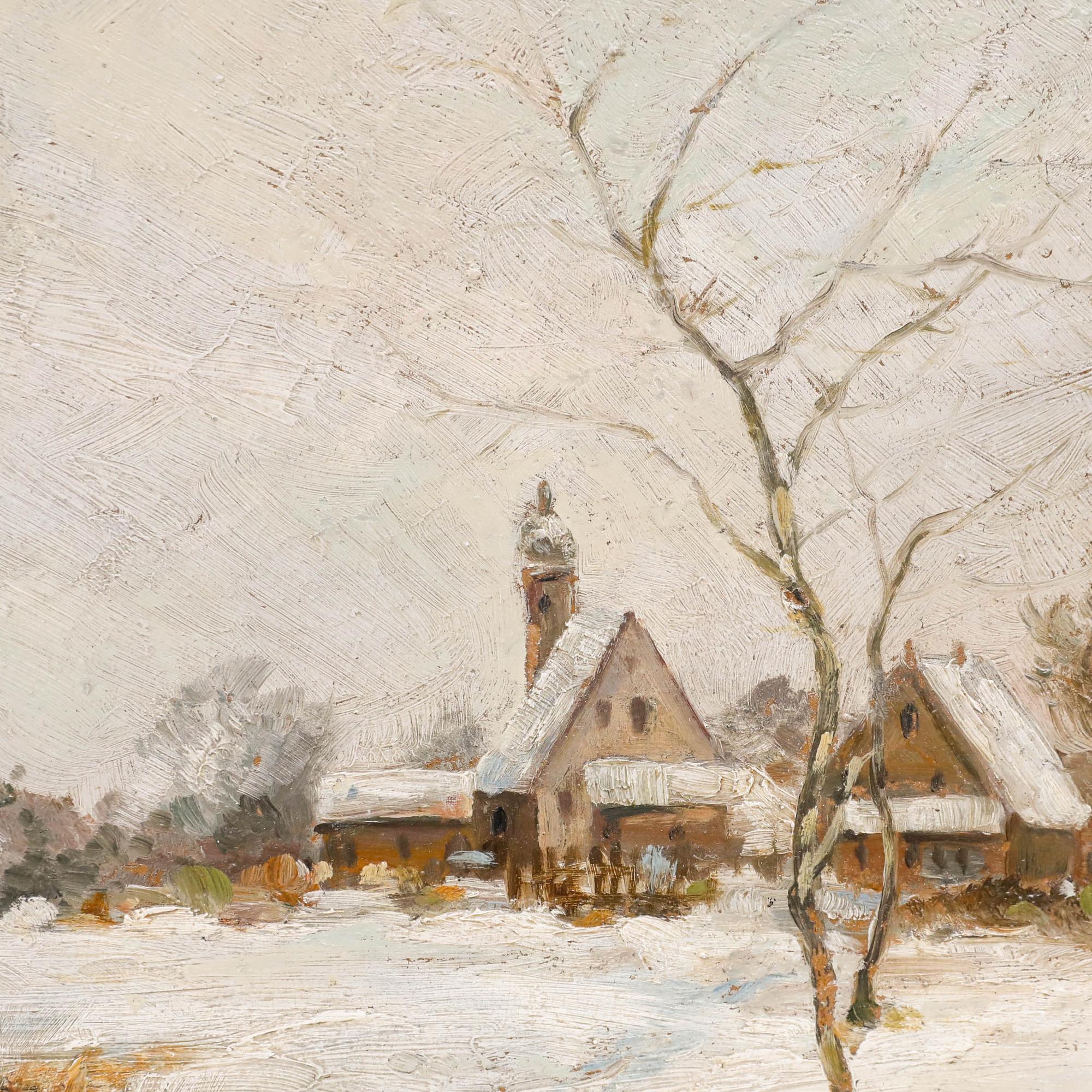 Ce paysage d'hiver serein dépeint une scène rurale enneigée avec des arbres dénudés encadrant un ruisseau sinueux qui traverse le terrain blanc, conduisant le regard vers un village lointain avec des maisons modestes et une flèche d'église. Signé.