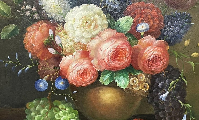 LARGE CLASSICAL STILL LIFE OF FLOWERS - GILT FRAMED OIL PAINTING ON CANVAS For Sale 1