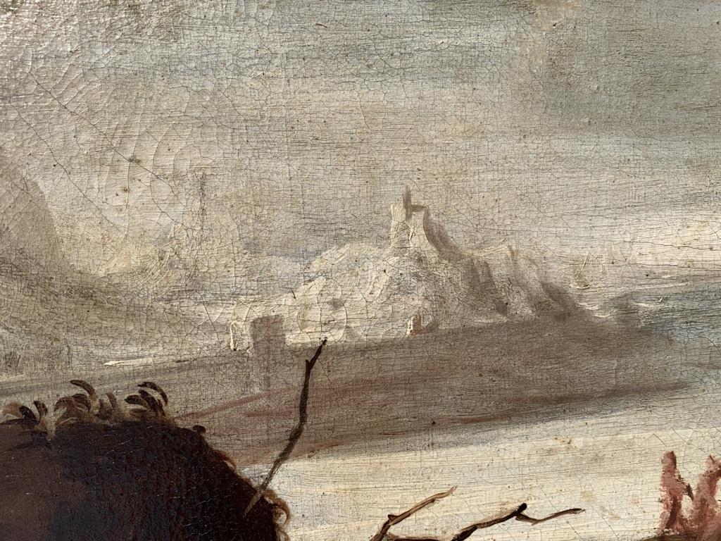 Peintre italien (XVIIe siècle) - Paysage de port avec personnages.

65,5 x 95,5 cm sans cadre, 73,5 x 107,5 cm avec cadre.

Huile sur toile, dans un cadre en bois.

État des lieux : Toile doublée. Bon état de conservation de la surface