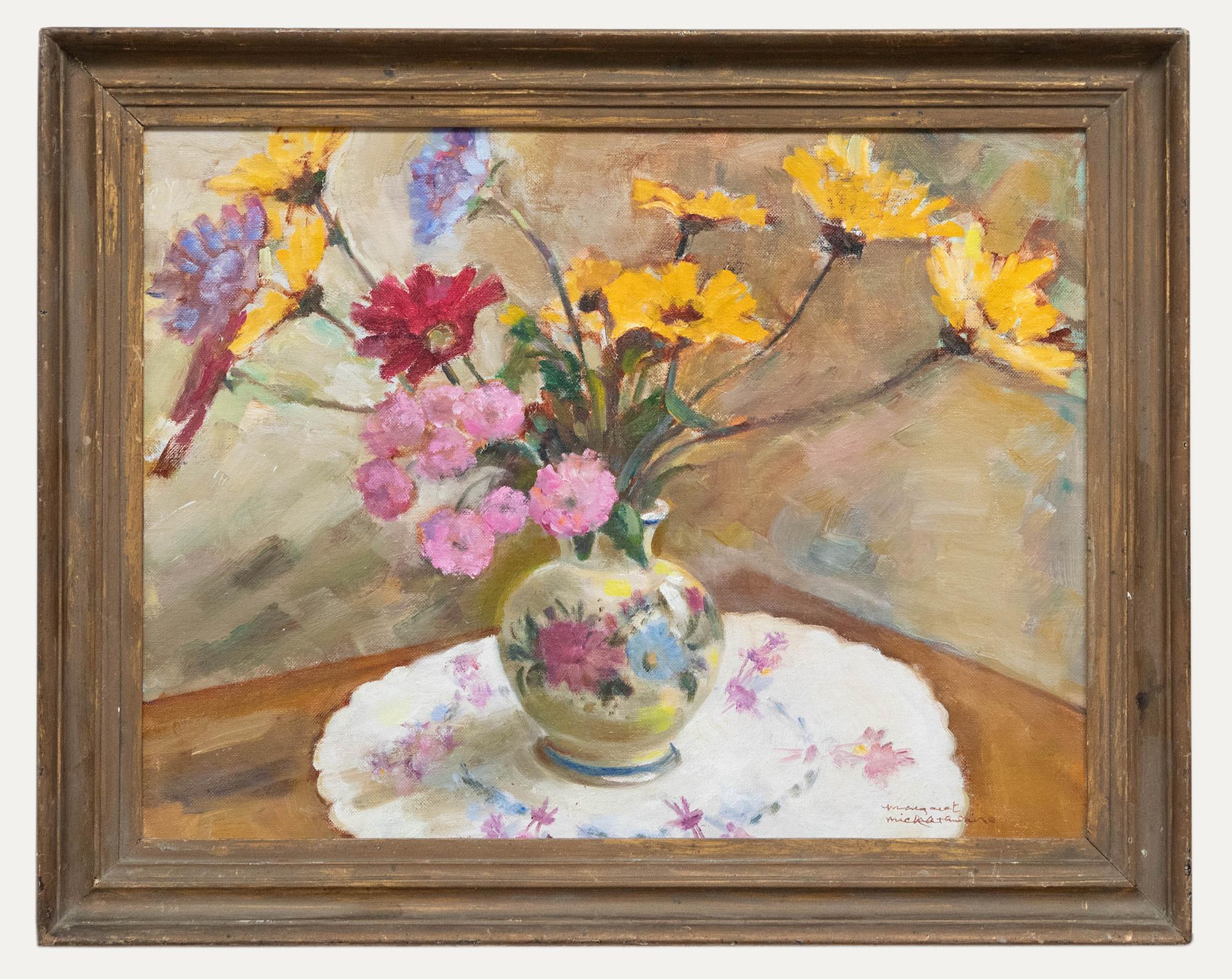 Unknown Still-Life Painting – Margaret Micklethwaite (fl. 1966) – Ölgemälde, Cottage Flowers, 20. Jahrhundert