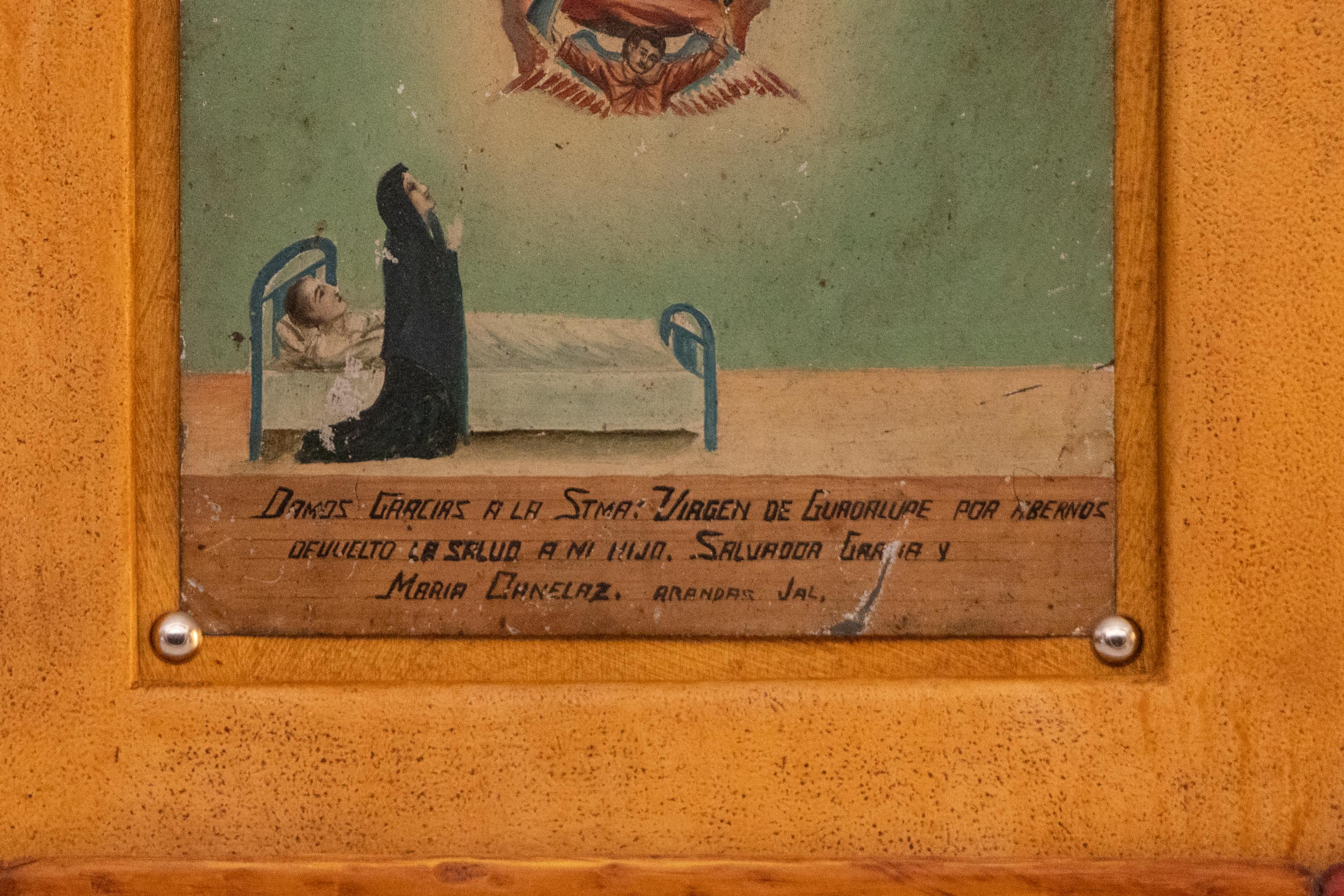 Ex Voto Holy Tribute for the Healing of a Son, Tinte und Farbe Metallretablo, 1940er Jahre (Volkskunst), Painting, von Unknown