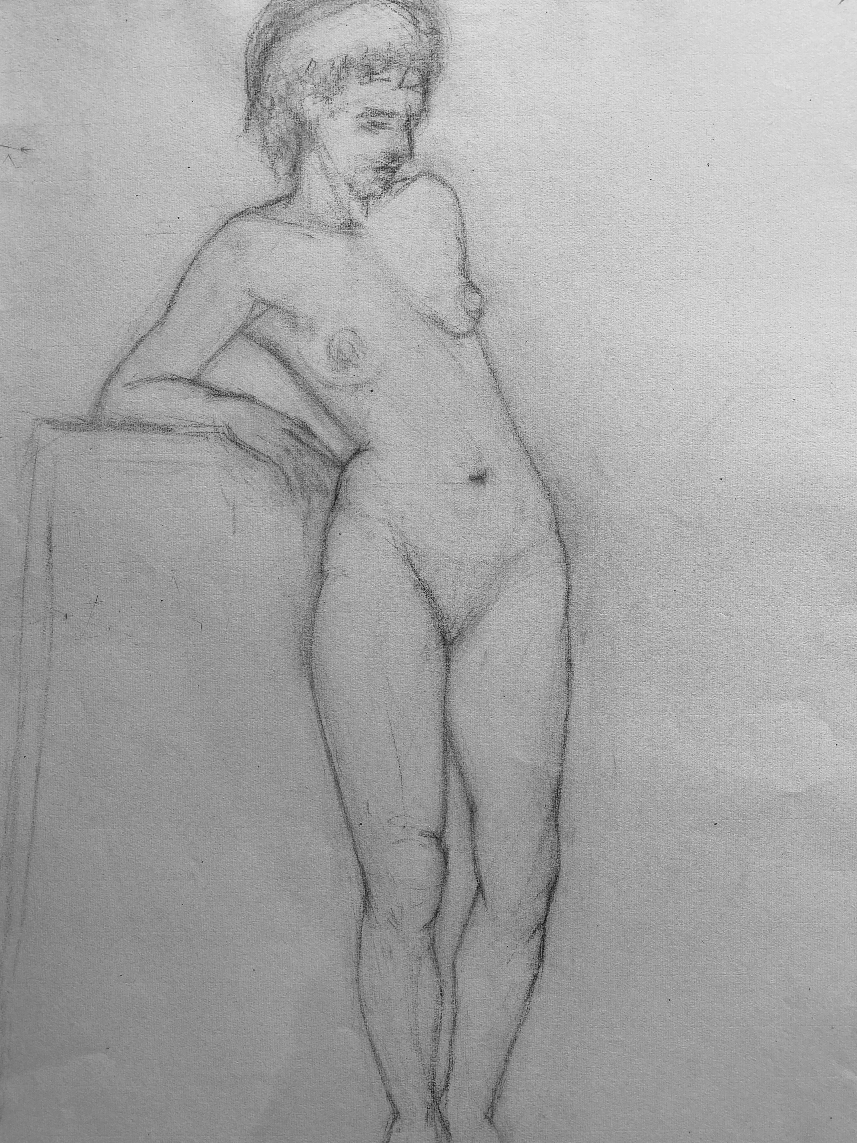 Dessin au fusain français du milieu du 20e siècle, Portrait d'une femme nue debout - Painting de Unknown