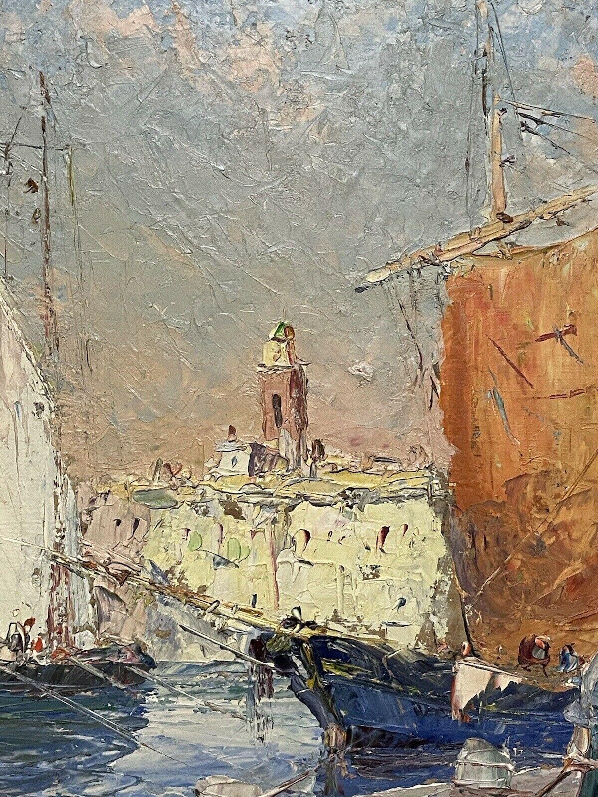 HUILE POST-IMPRESSIONNISTE FRANÇAISE DU MILIEU DU 20E SIÈCLE - ST. PORT DE TROPEZ VIEILLE VILLE - Marron Landscape Painting par Unknown