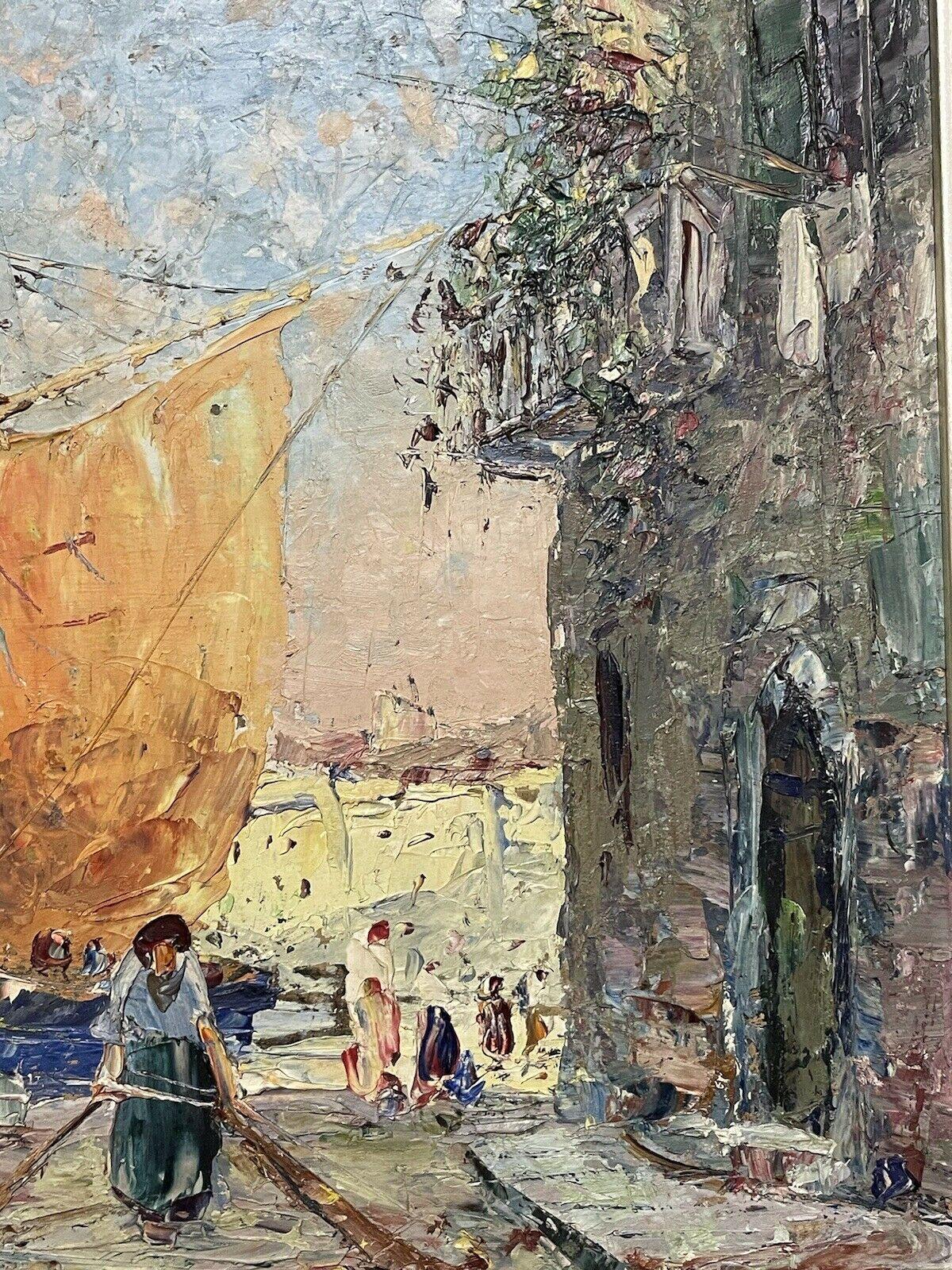 HUILE POST-IMPRESSIONNISTE FRANÇAISE DU MILIEU DU 20E SIÈCLE - ST. PORT DE TROPEZ VIEILLE VILLE en vente 1