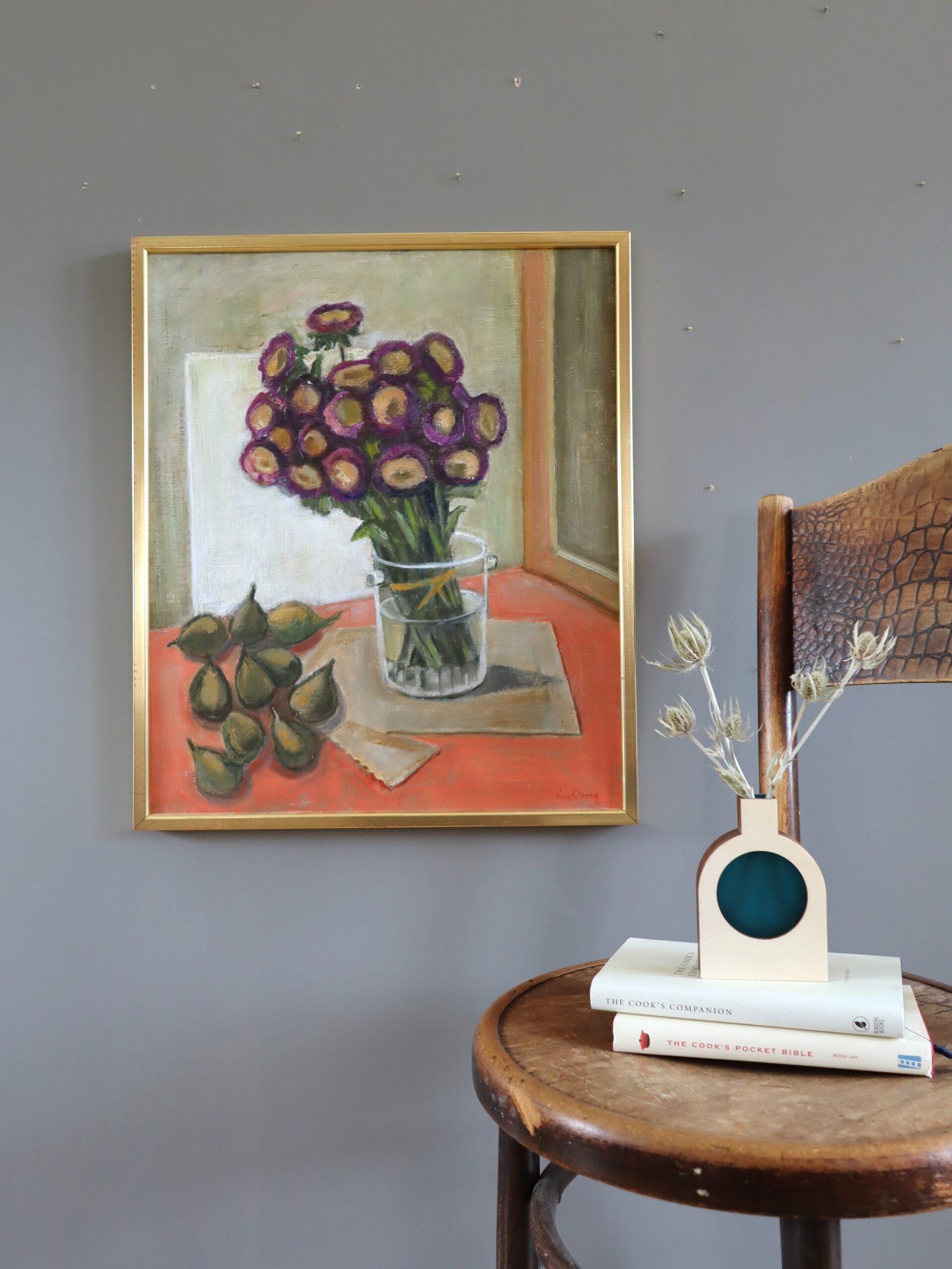 Mid Century Modern Ausdrucksstarkes Schwedisches Stillleben Ölgemälde - Lila Blüten (Moderne), Painting, von Unknown