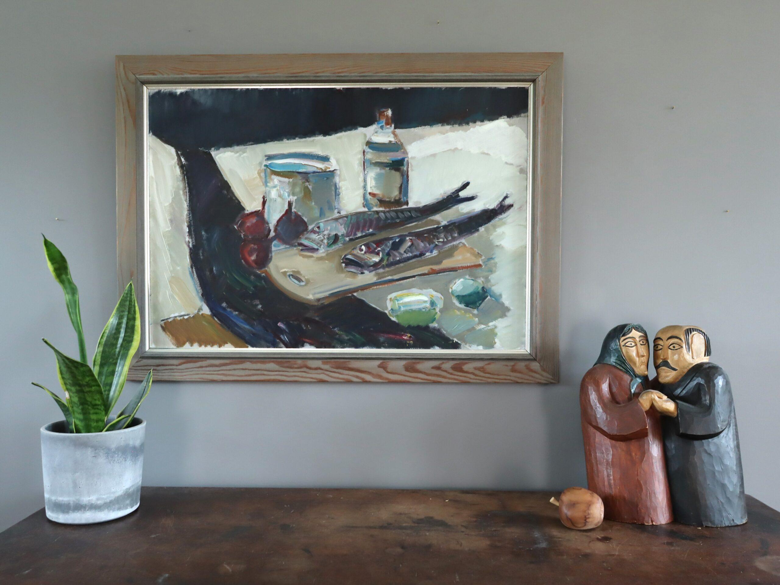 Peinture à l'huile suédoise expressive du milieu du siècle dernier - Nature morte au poisson sur table - Moderne Painting par Unknown