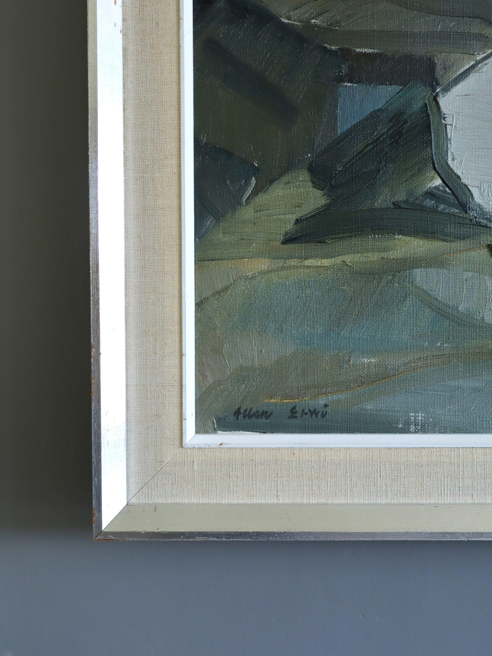 HÜTTEN AM SEE
Größe: 39 x 76,5 cm (einschließlich Rahmen)
Öl auf Leinwand

Ein ruhiges Gemälde aus der Mitte des Jahrhunderts  das eine ruhige Seeszene mit einer Ansammlung von Häusern inmitten sanfter Hügel einfängt, in Öl auf Leinwand.

Die