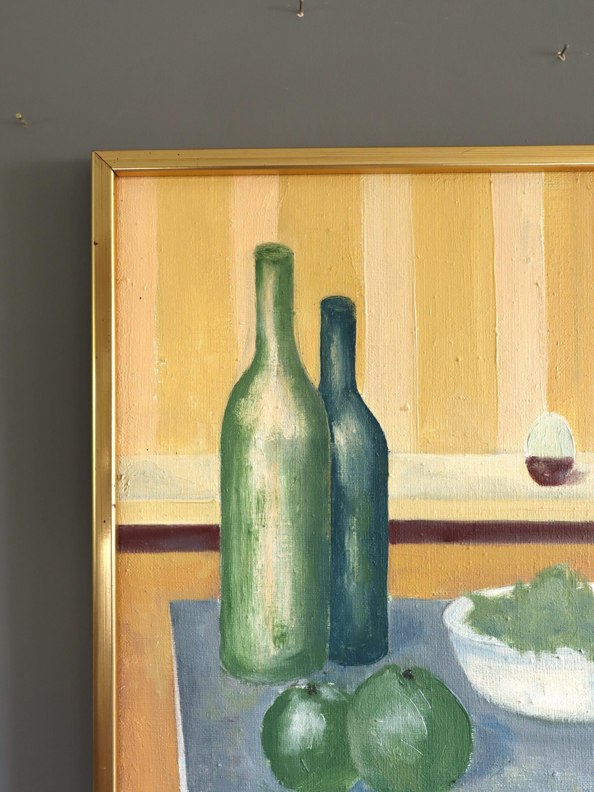 Peinture à l'huile originale suédoise du milieu du siècle dernier - Nature morte avec bouteilles vertes en vente 2